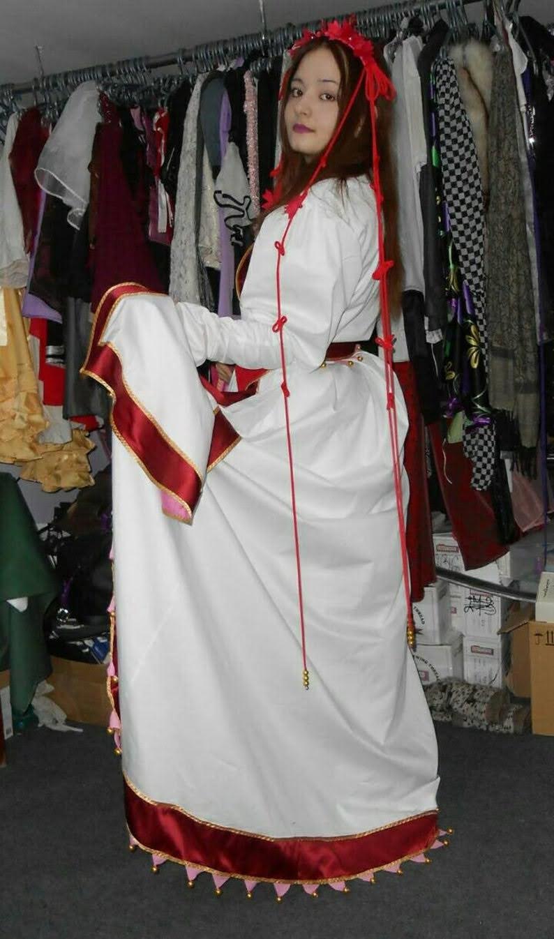 Sakura costume kimono. Manga cosplay