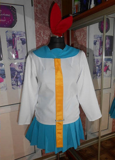 Chitoge Kirisaki cosplay outfit