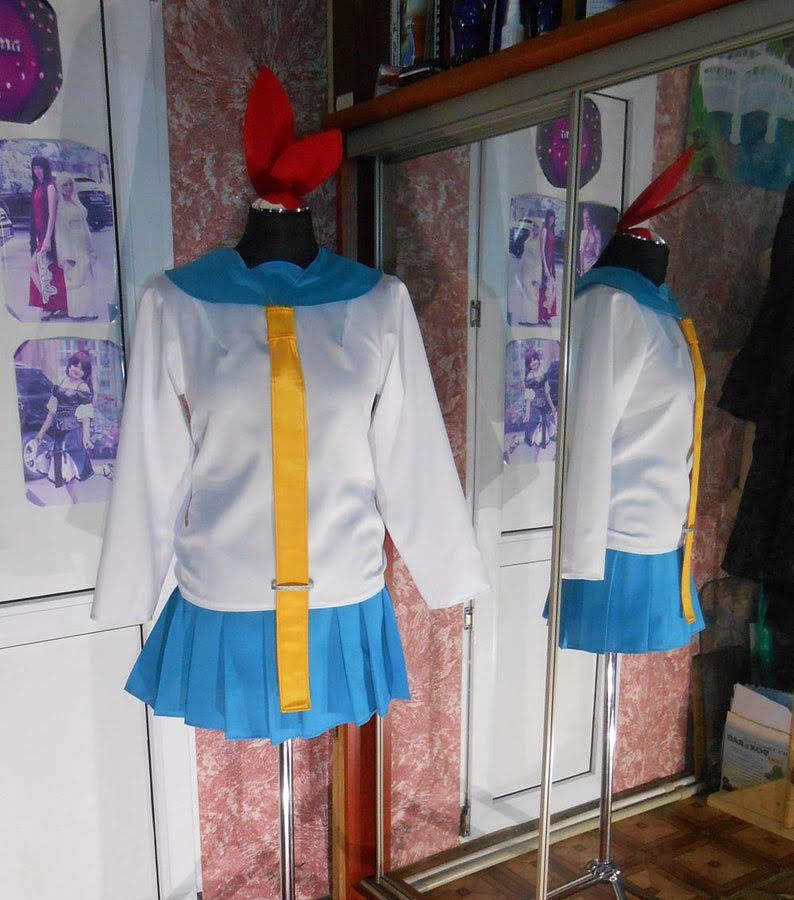 Chitoge Kirisaki cosplay outfit
