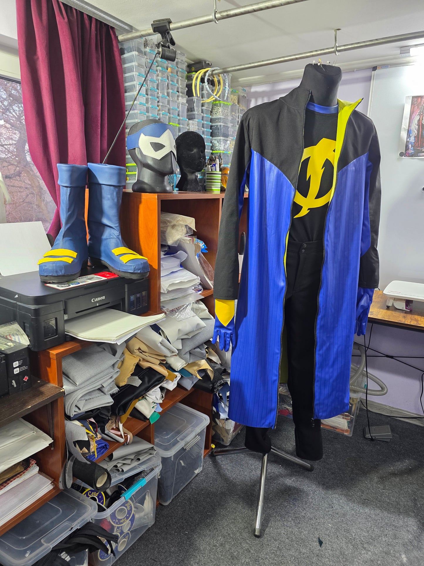 Static shock cosplay outfit / cosplay / comix cosplay / hand made cosplay / custom made cosplay