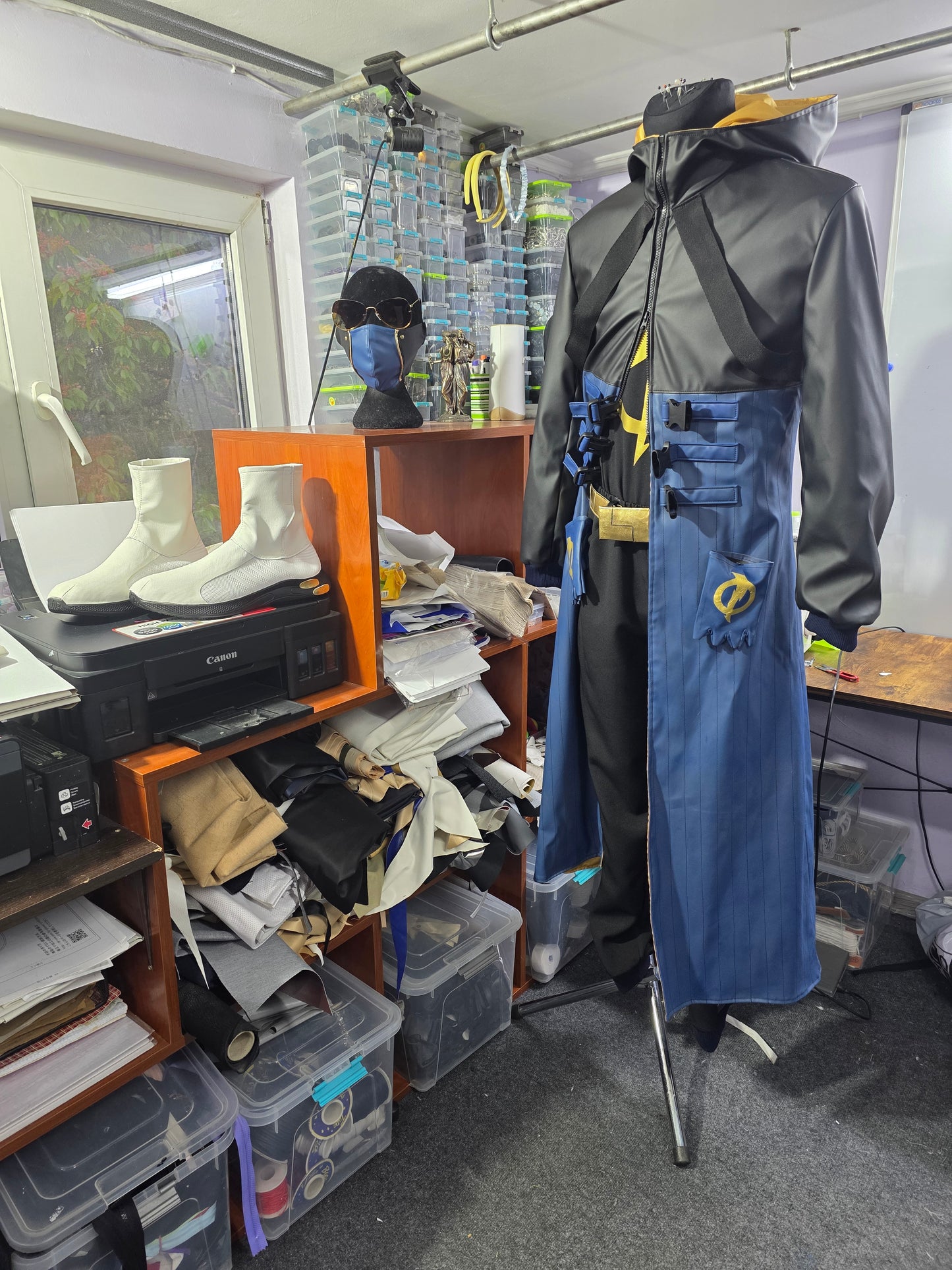 Static shock cosplay outfit / cosplay / comix cosplay / hand made cosplay / custom made cosplay