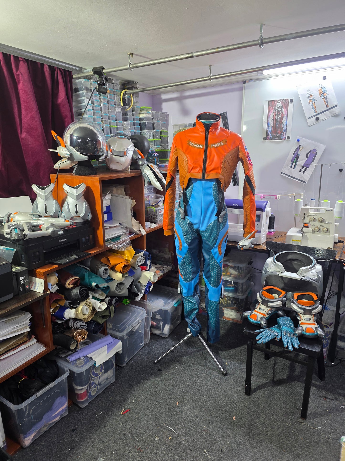 Juno from Overwatch cosplay outfit