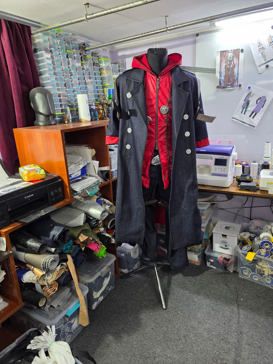 Devil may cry Nero cosplay (pre-order)