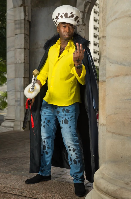 Trafalgar Law cosplay outfit
