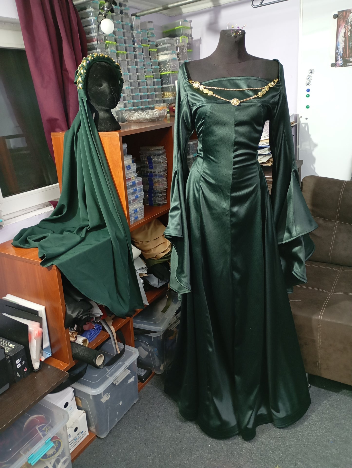 Alicent Hightower Costume – Medieval Queen Cosplay Gown from House of the Dragon