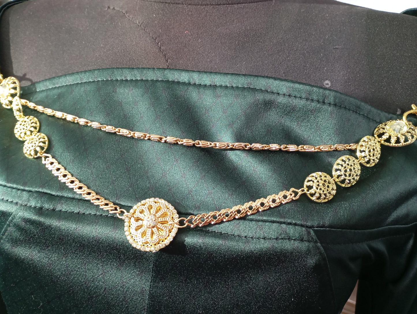 Alicent Hightower Costume – Medieval Queen Cosplay Gown from House of the Dragon