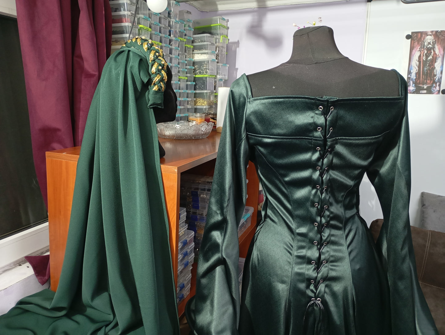 Alicent Hightower Costume – Medieval Queen Cosplay Gown from House of the Dragon