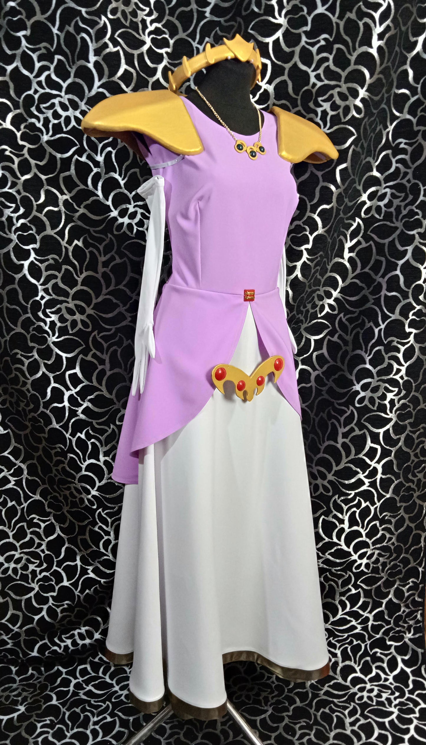 Princess Kenny cosplay outfit / game cosplay