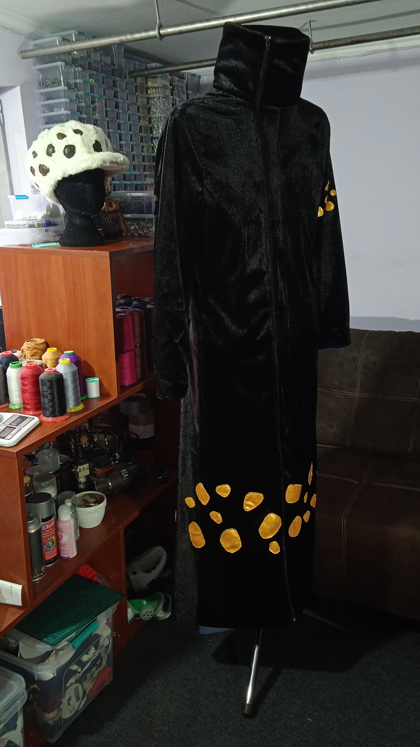 Trafalgar Law cosplay outfit fur version
