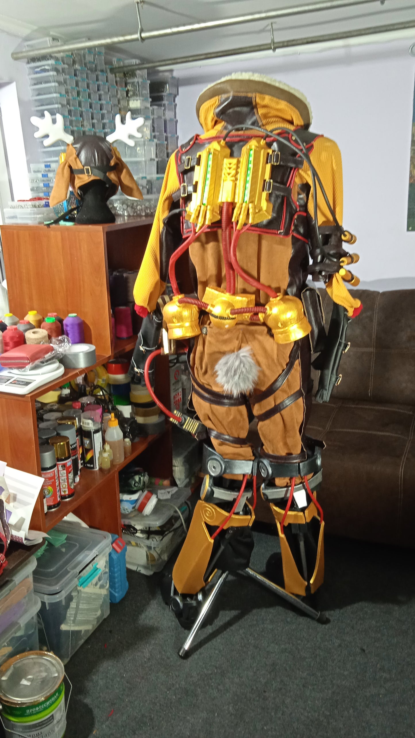 Octane Legendary skin cosplay from Apex