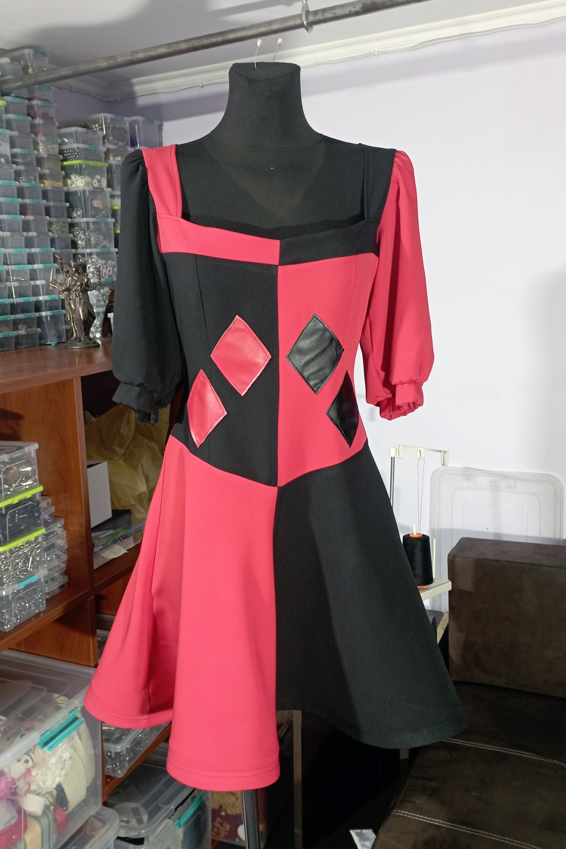 Harley Quinn Hand made cosplay dress – GNG Cosplay