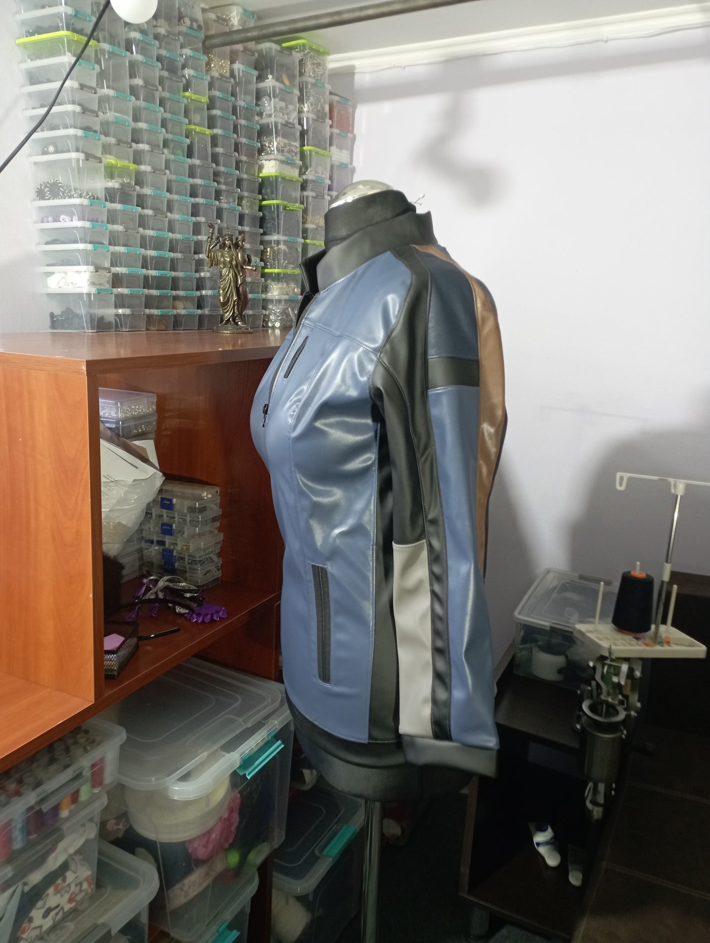 Jill Valentines custom made cosplay