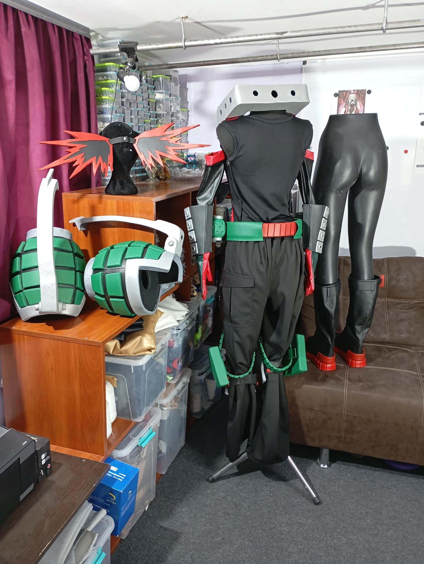 Katsuki Bakugo cosplay outfit