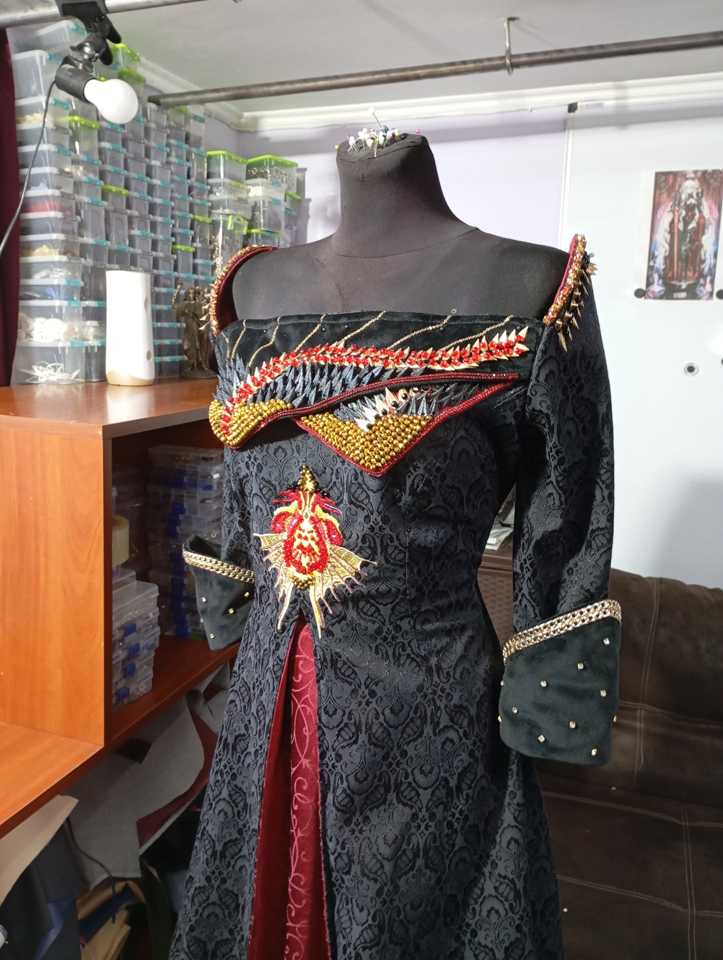 Rhaenyra Targaryen cosplay