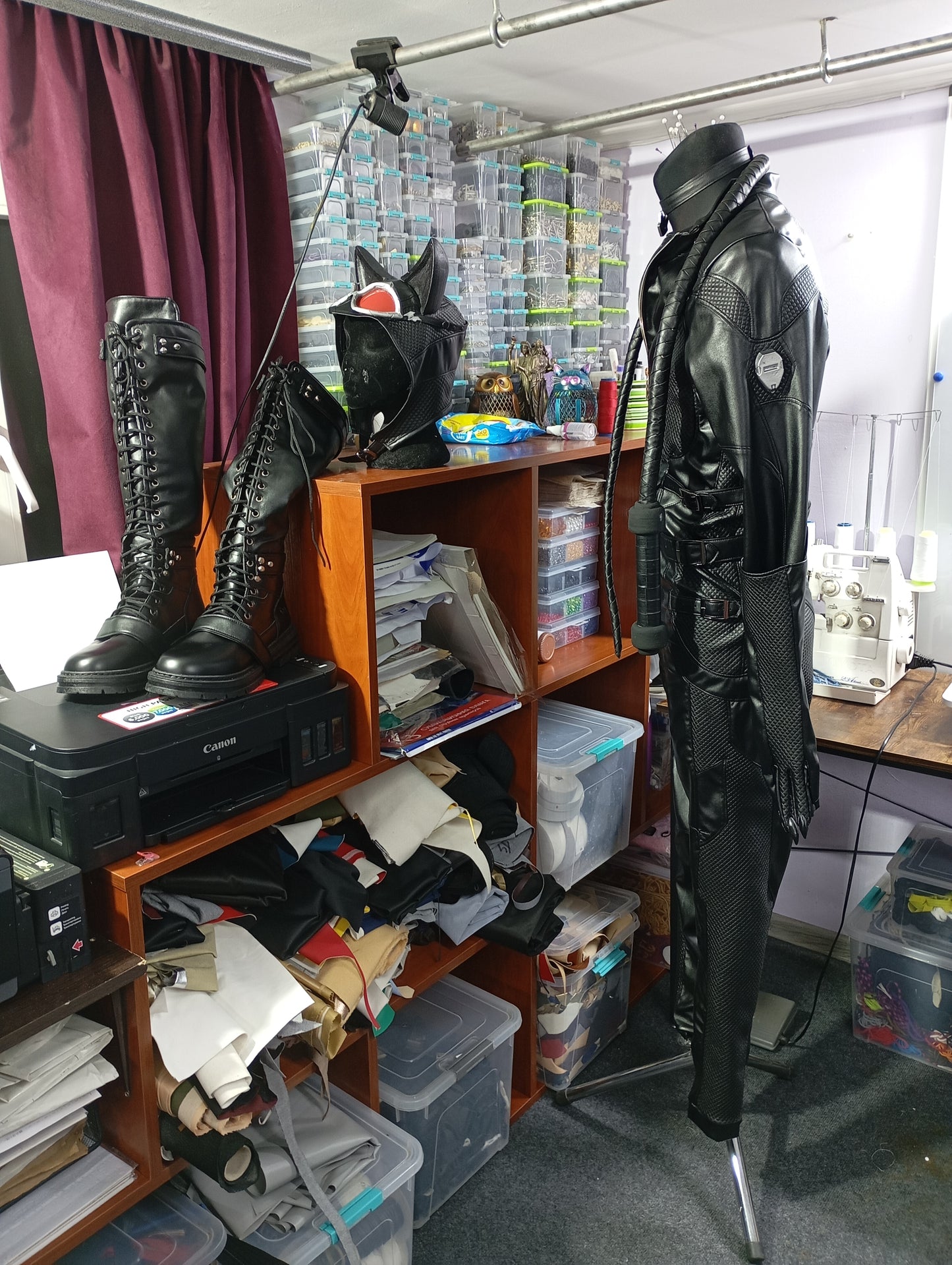 Catwoman custom cosplay Archam city male version
