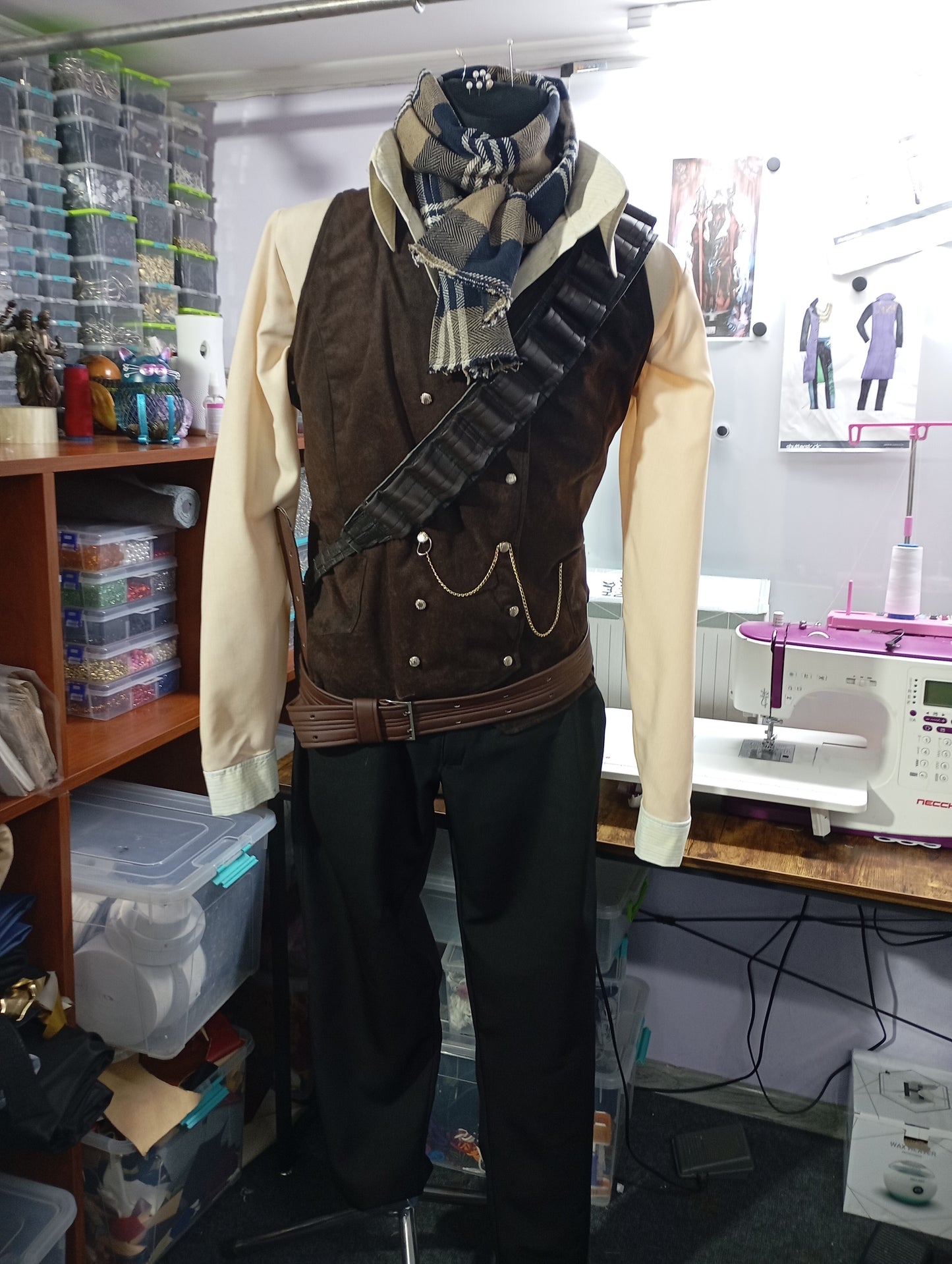 DOCTOR WHO / The War Doctor: John Hurt cosplay costume