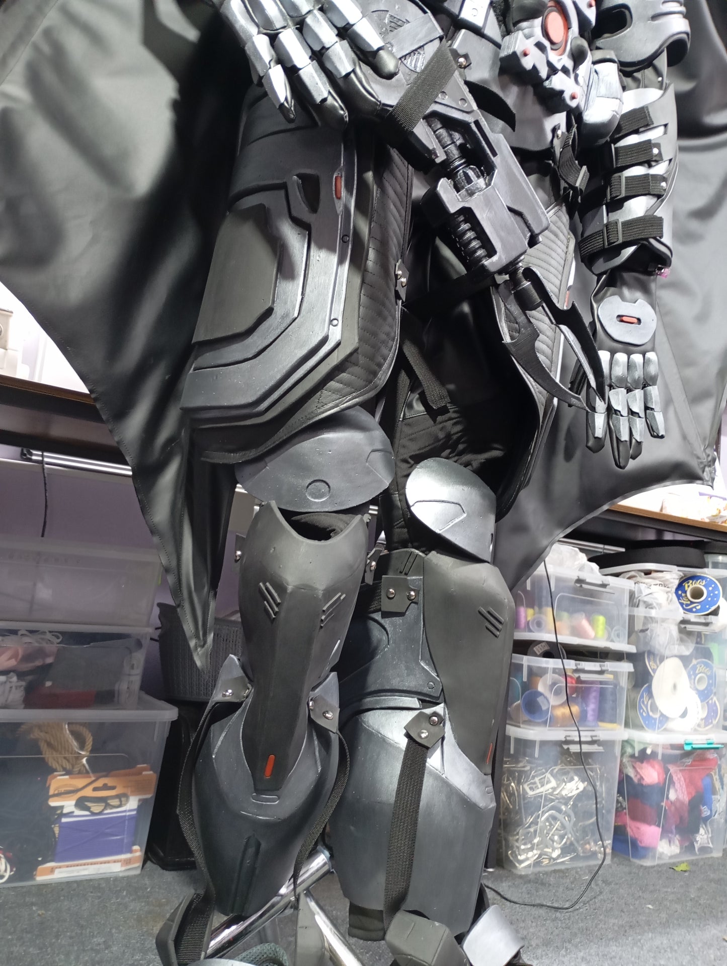 Batman Beyond (Arkham Knight) custom cosplay