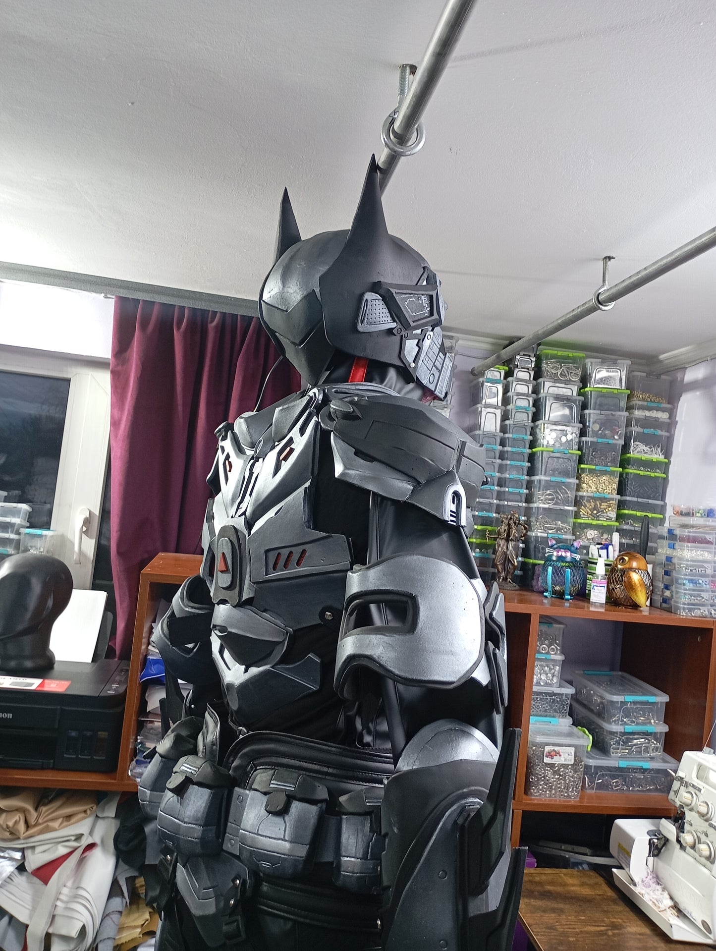 Batman Beyond (Arkham Knight) custom cosplay