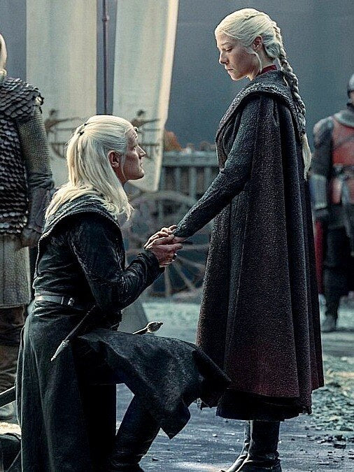 Rhaenyra Targaryen cosplay (pre-order)