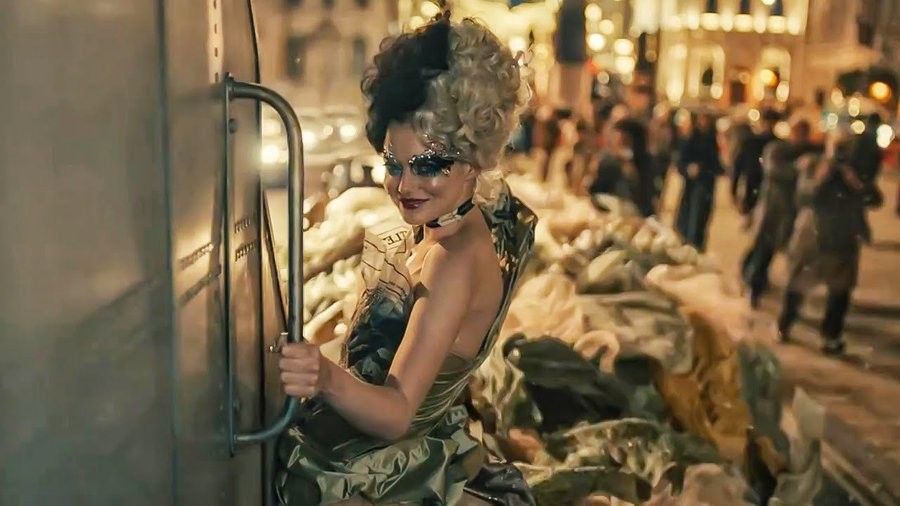 Cosplay Cruella de Vil outfits / Emma Stone / Cruella trash dress (pre –  GNG Cosplay