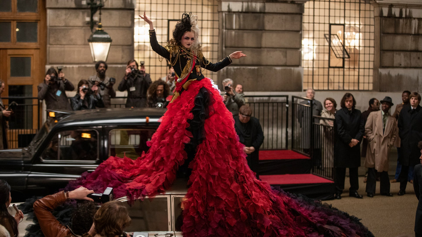 Cosplay Cruella de Vil outfits  / Emma Stone / red dress (pre-order)