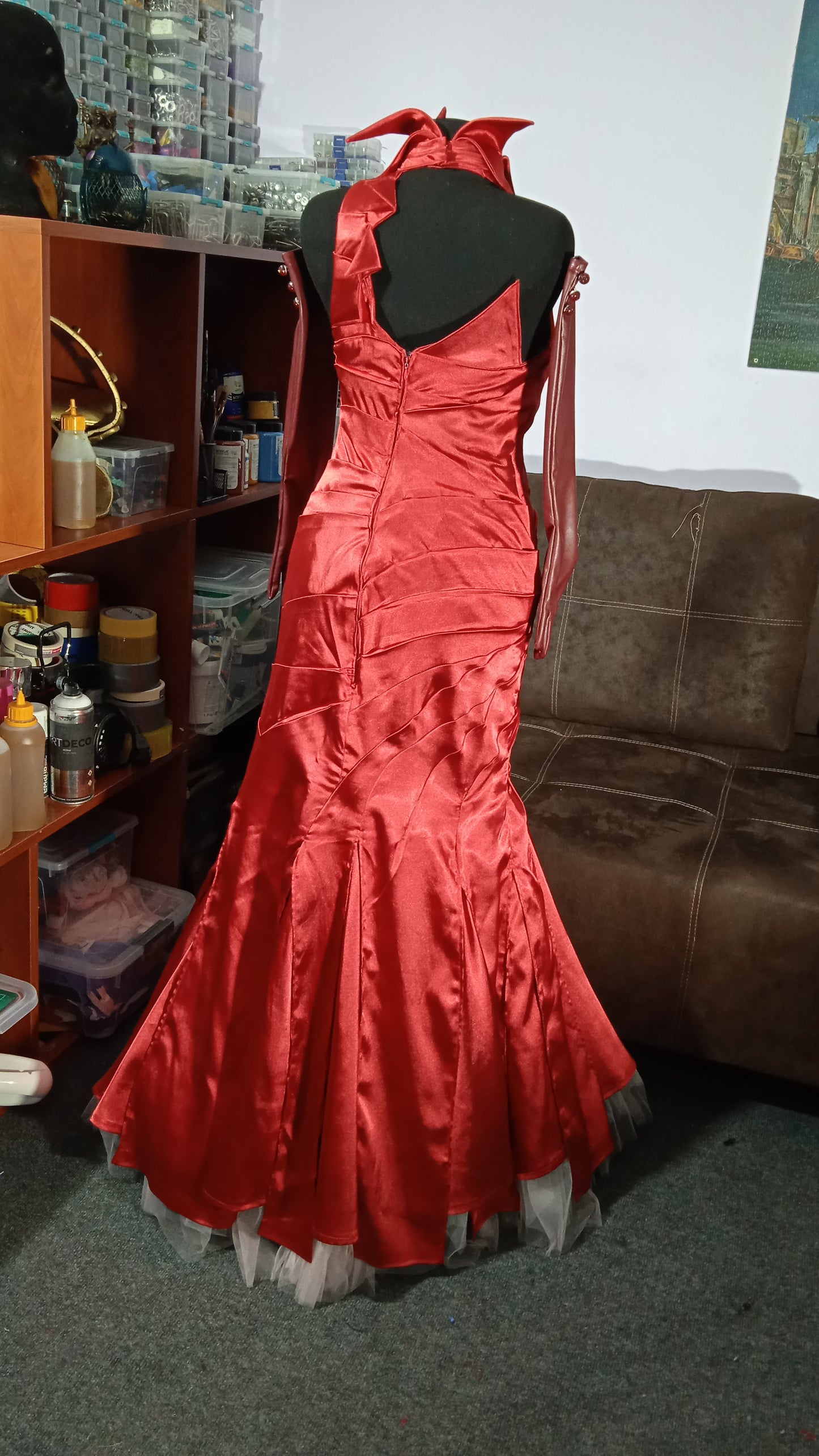 Cosplay Cruella de Vil outfits / Emma Stone / red dress / evening dress / red evening dress