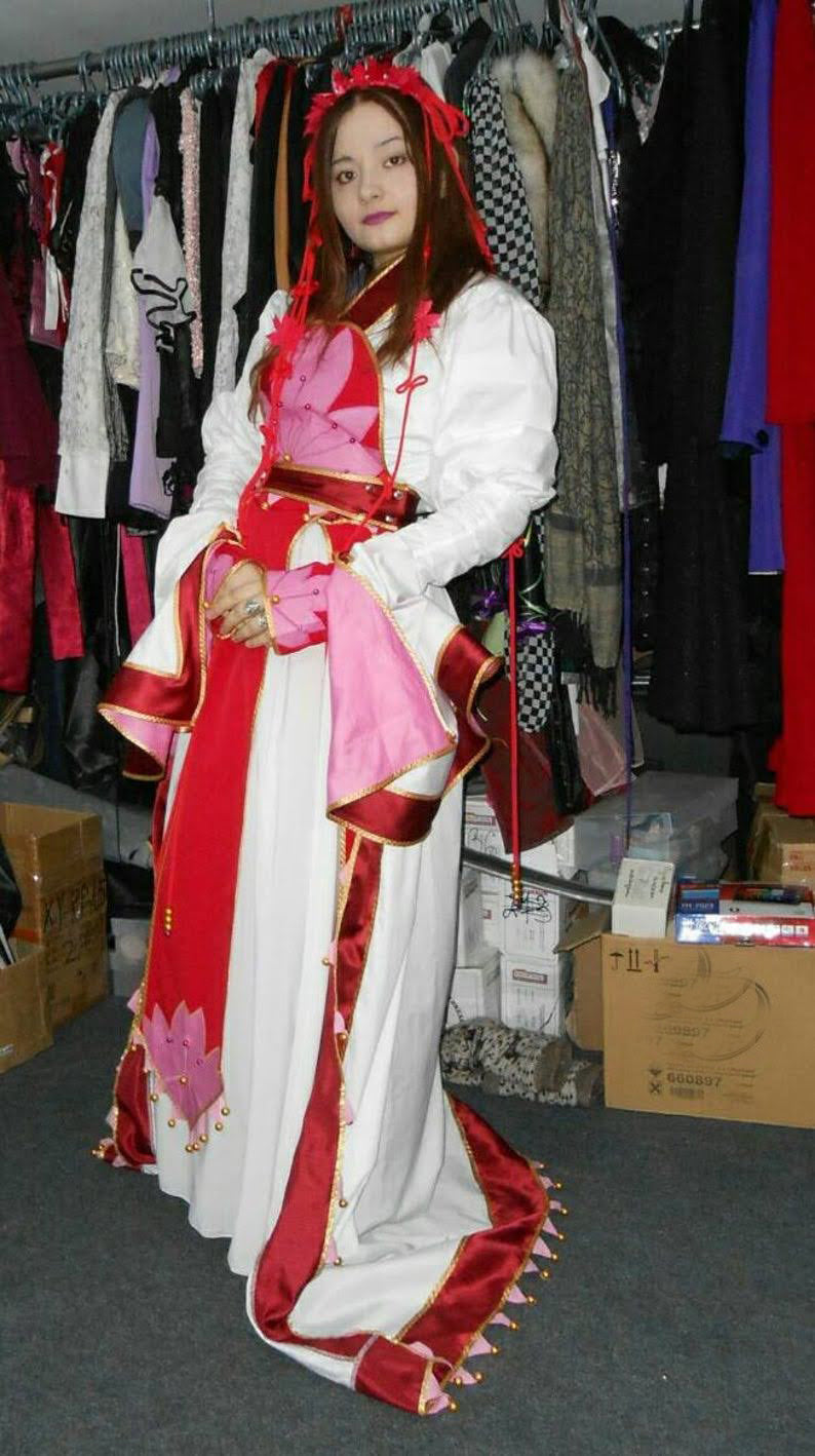 Sakura costume kimono. Manga cosplay