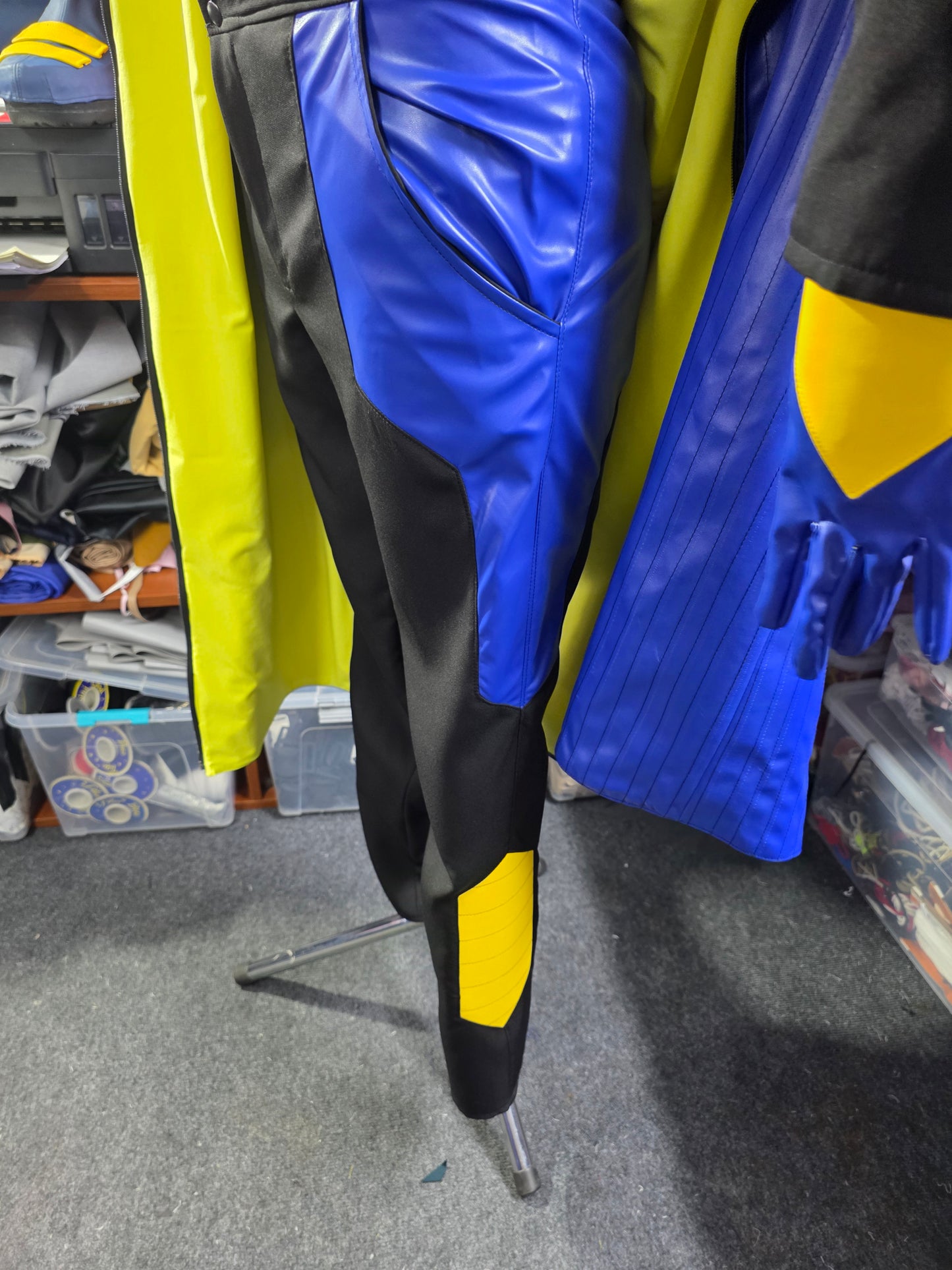 Static shock cosplay outfit / cosplay / comix cosplay / hand made cosplay / custom made cosplay