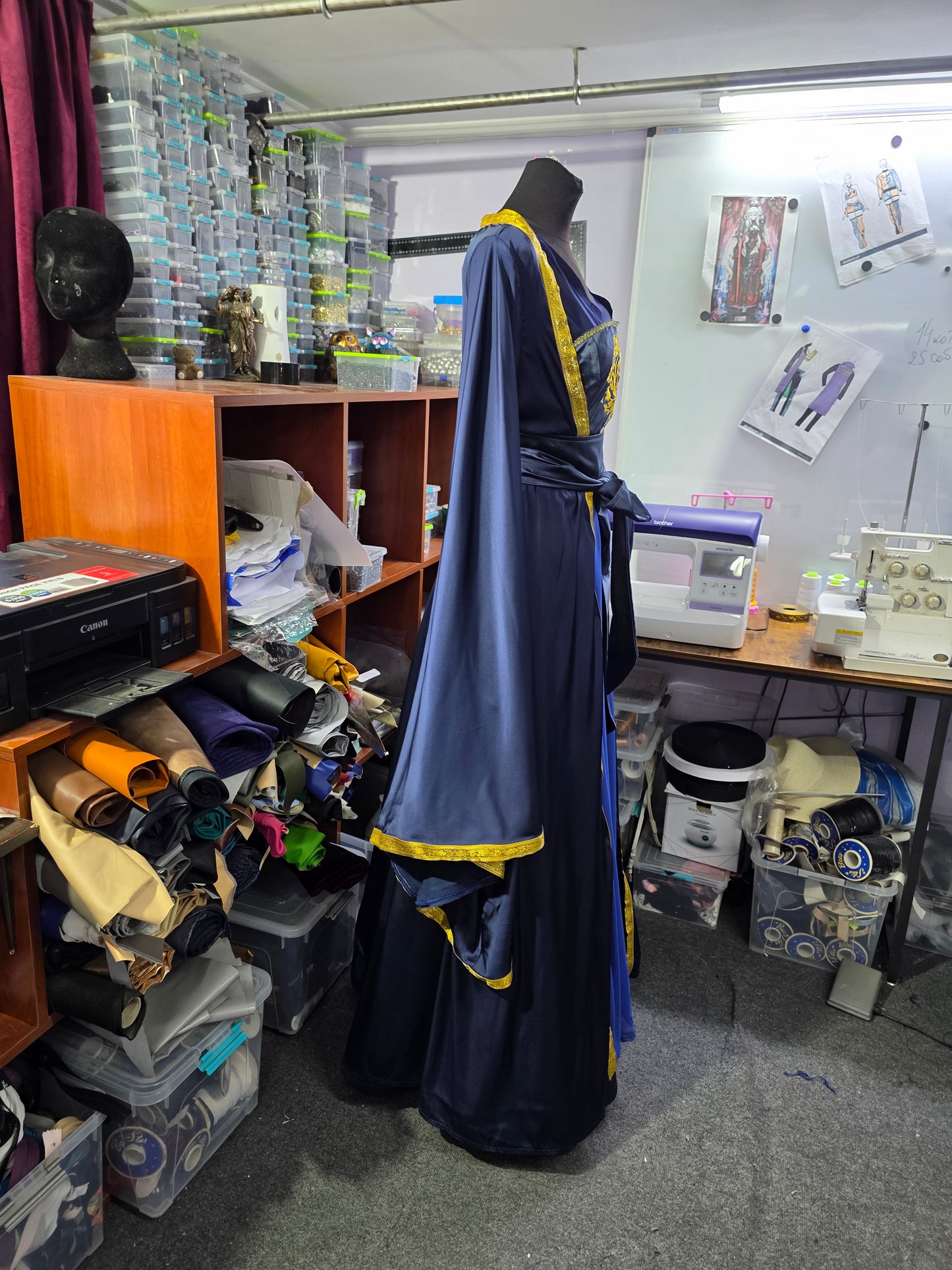 Jinshi from apothecary Diaries female version cosplay outfit (pre-order)