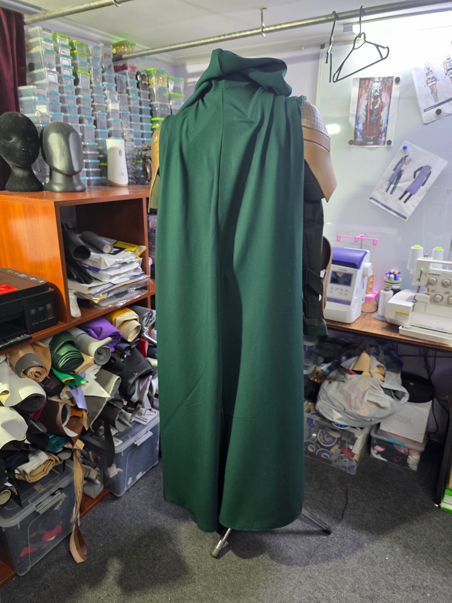 King Loki from 2021 MCU cosplay outfit