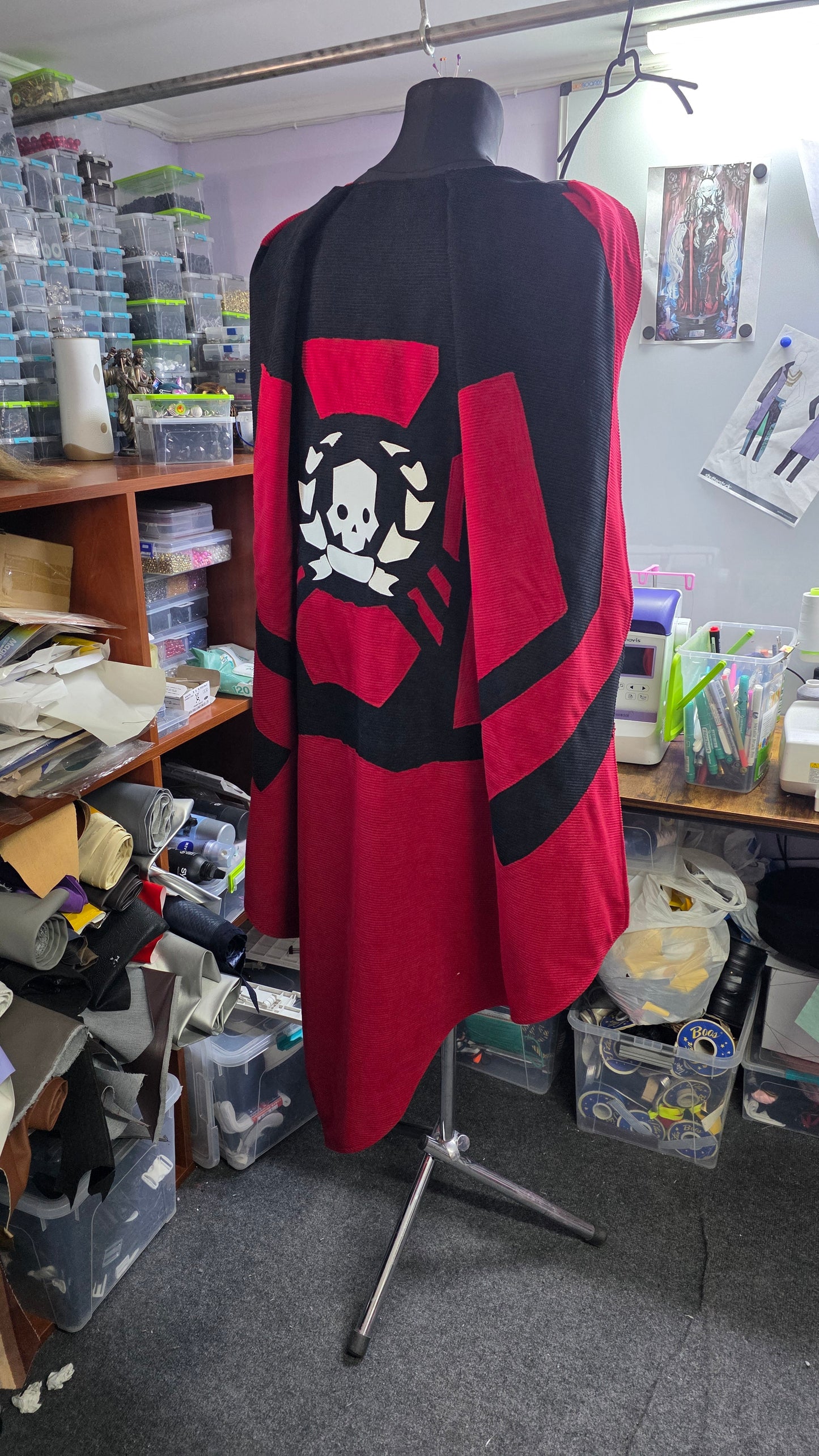 Helldivers Cape “Pride of the Whistleblower”