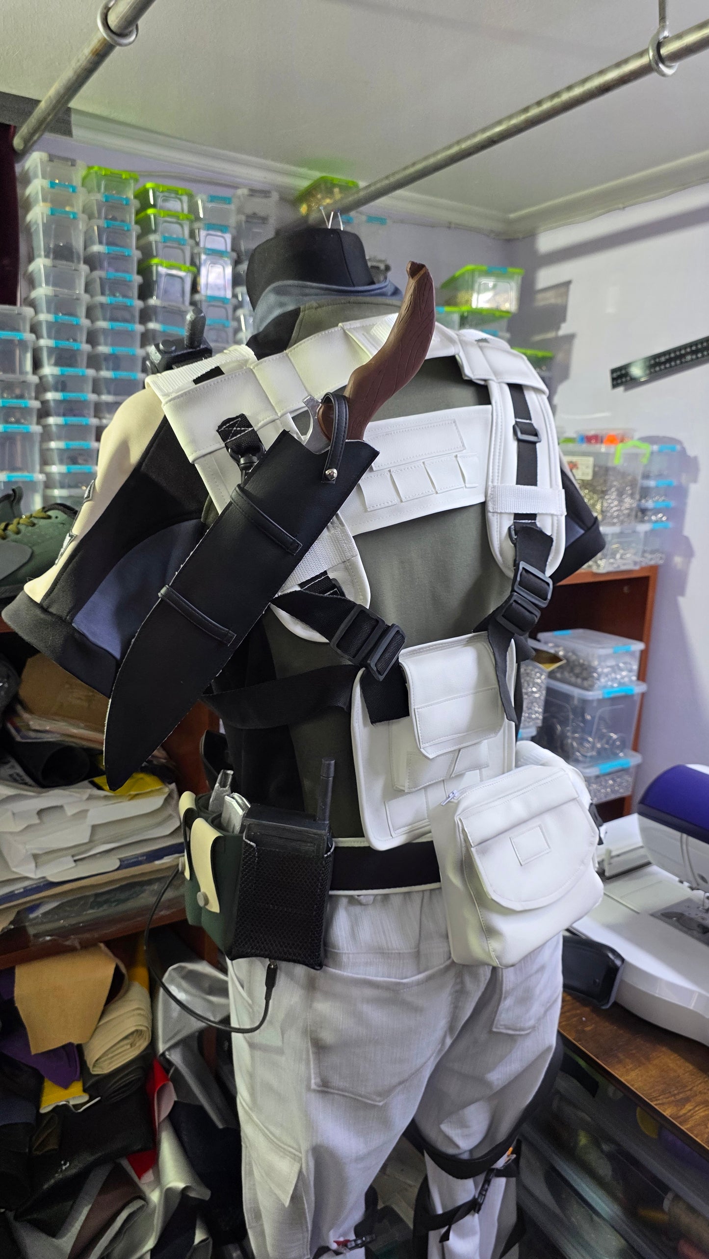 Chris redfield from resident evil 5 cosplay outfit