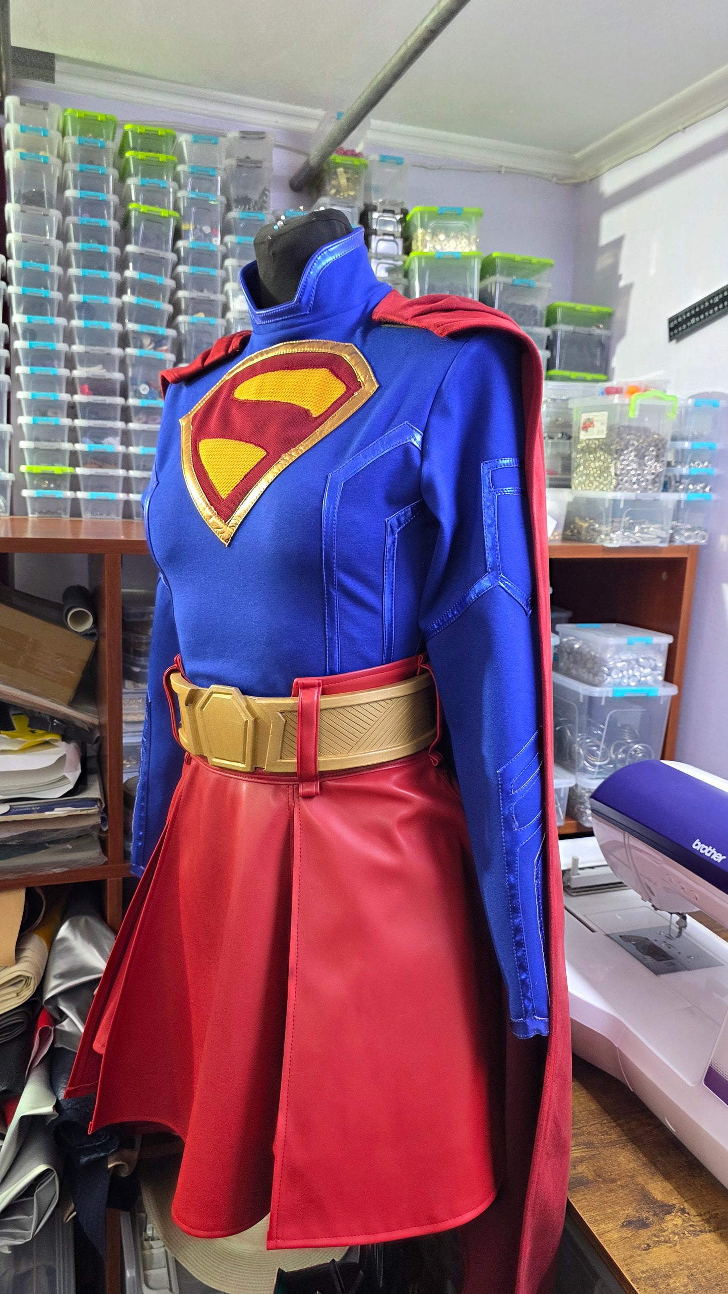 Supergirl 2025 suit custom cosplay