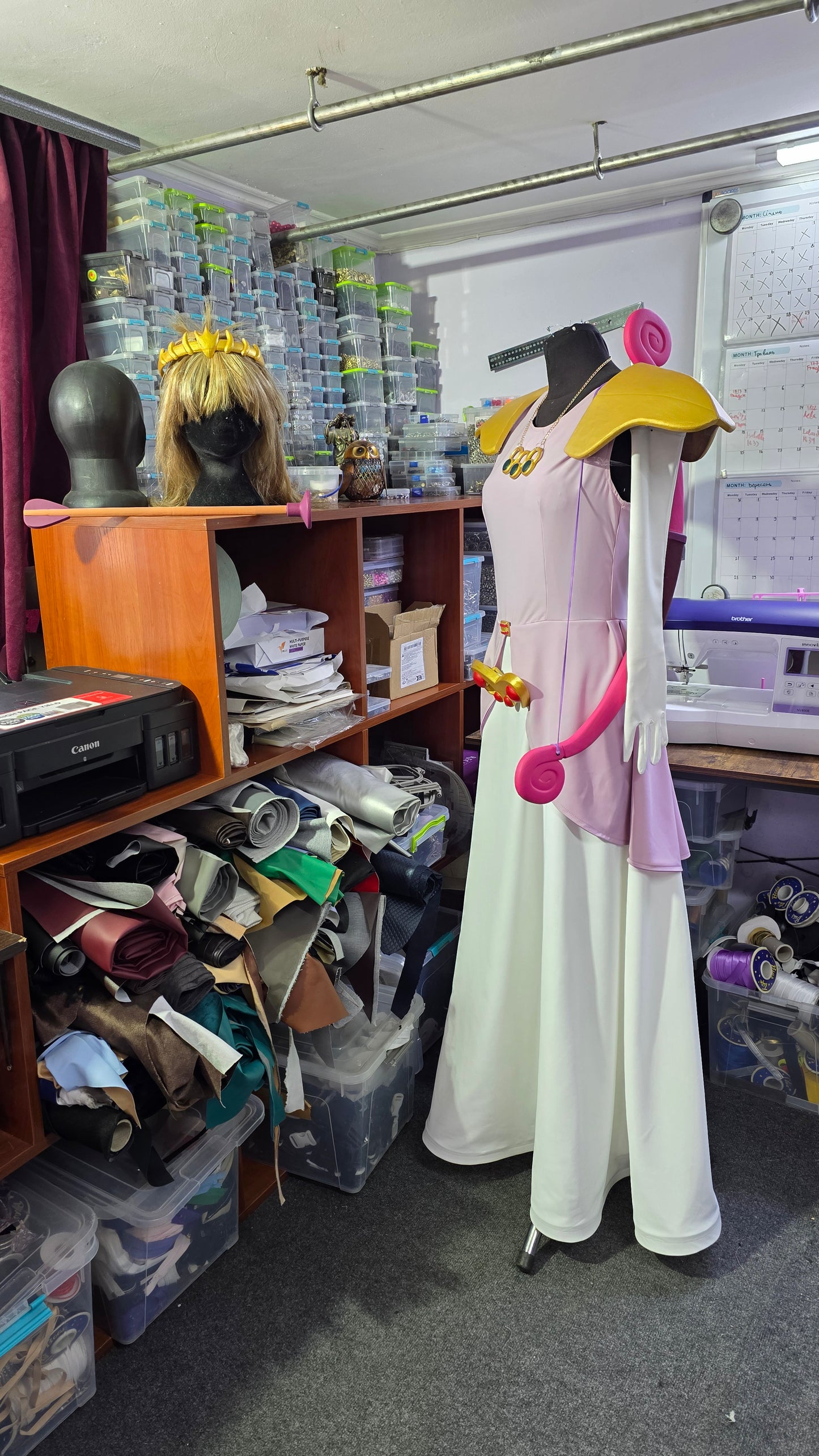Princess Kenny cosplay outfit / game cosplay