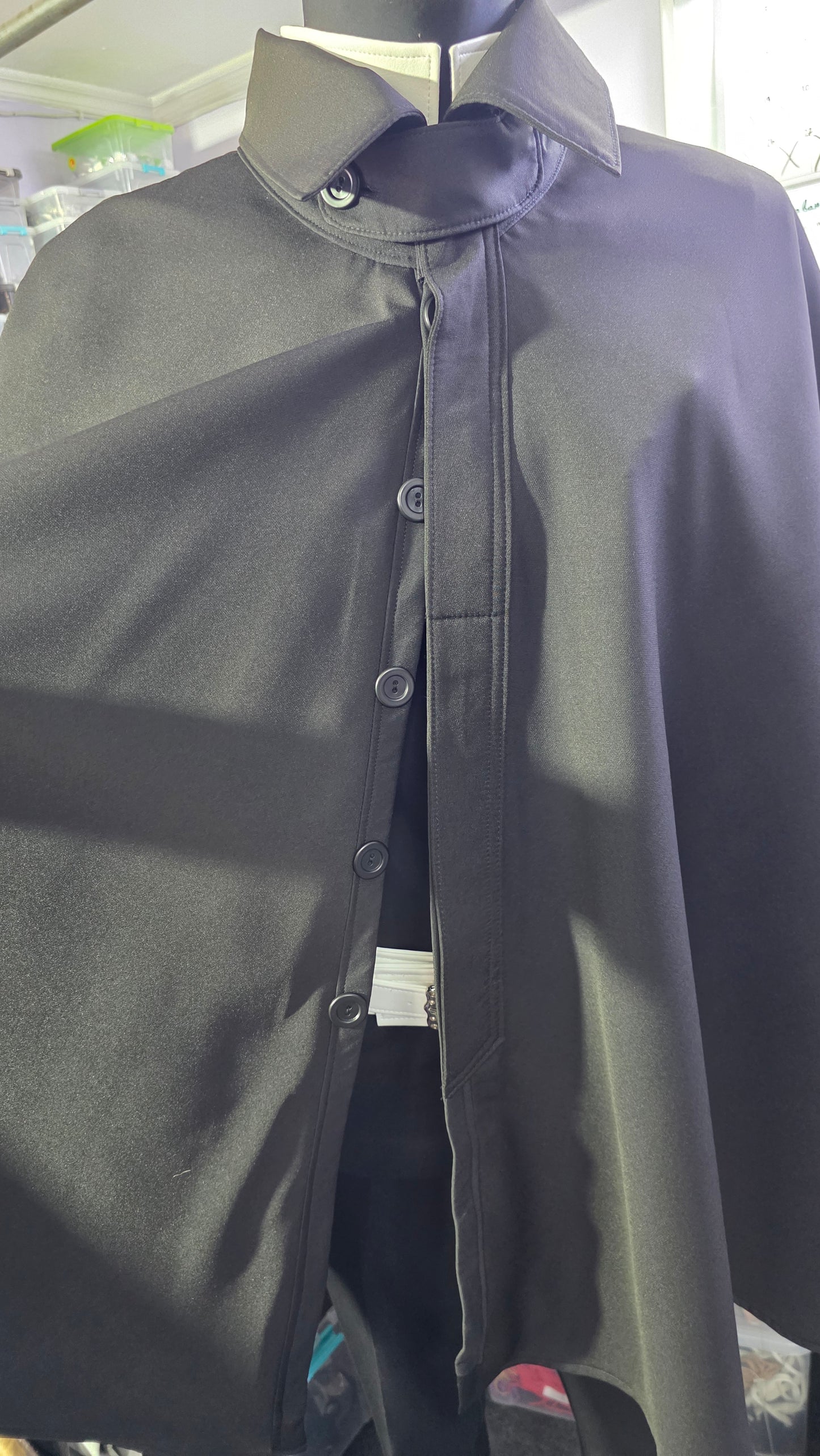Raidou Kuzunoha from Raidou Remastered: Mystery of the Soulless Army cosplay outfit