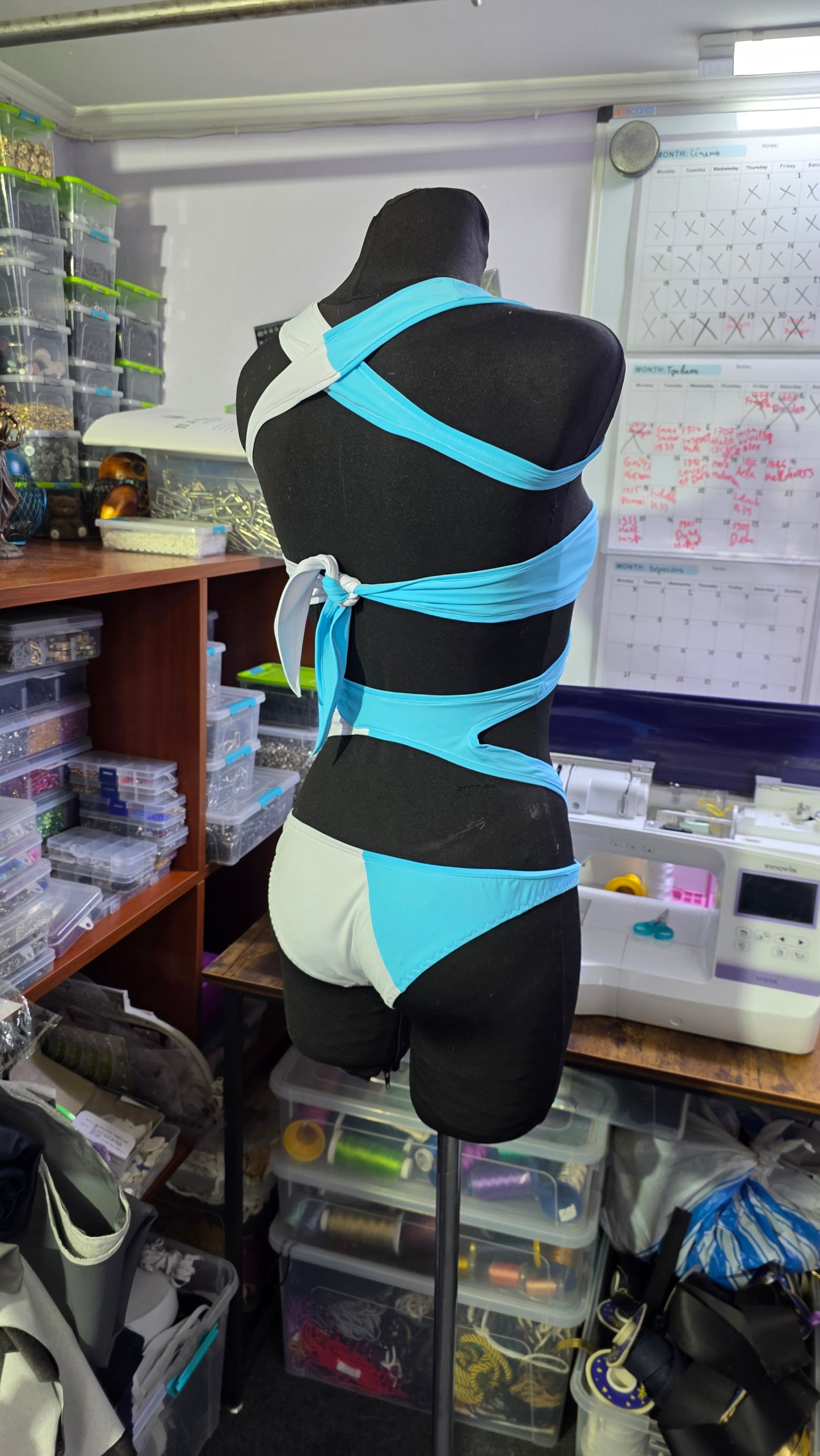 Luna Snow Cool Summer Skin cosplay outfit