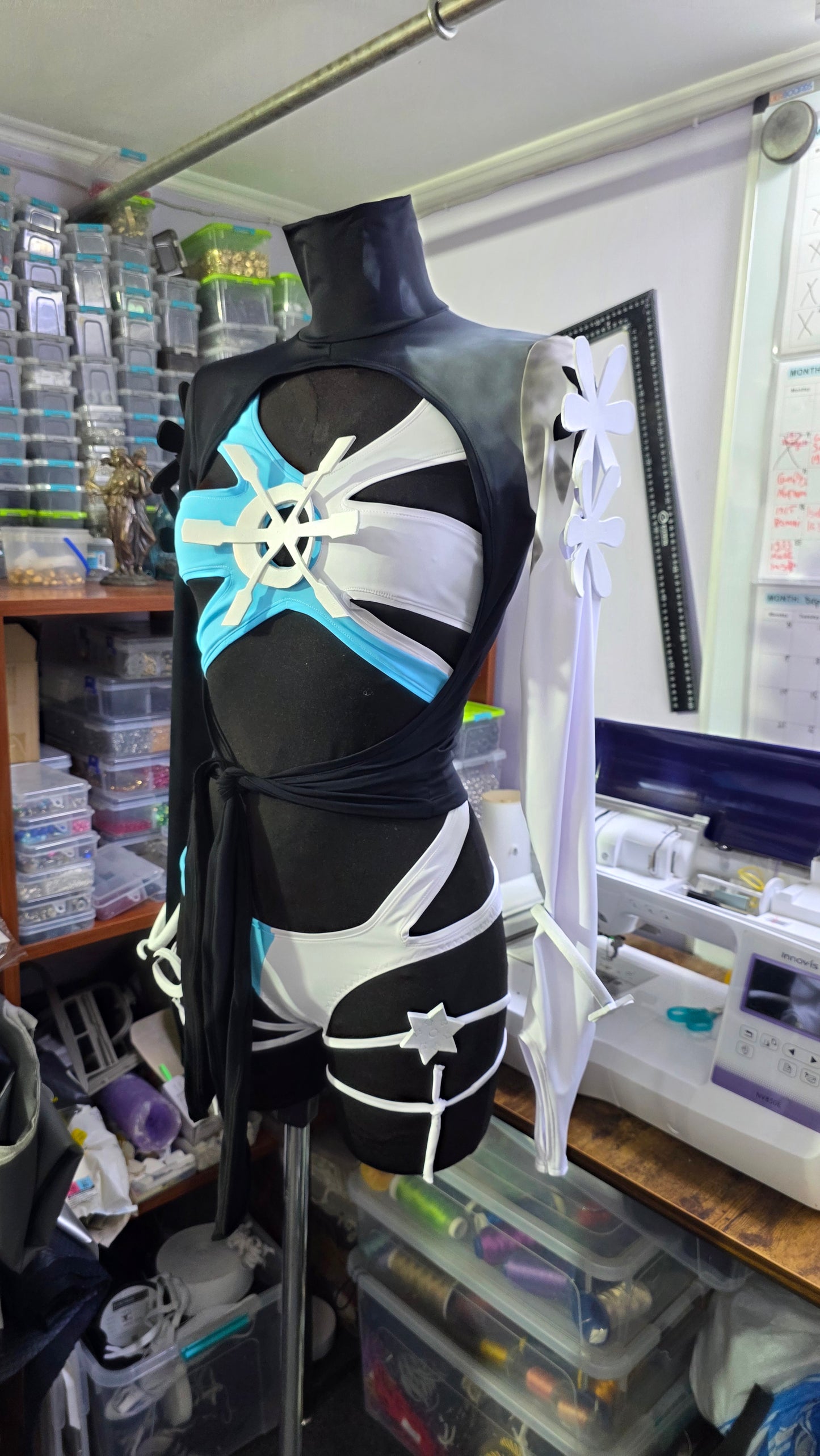 Luna Snow Cool Summer Skin cosplay outfit