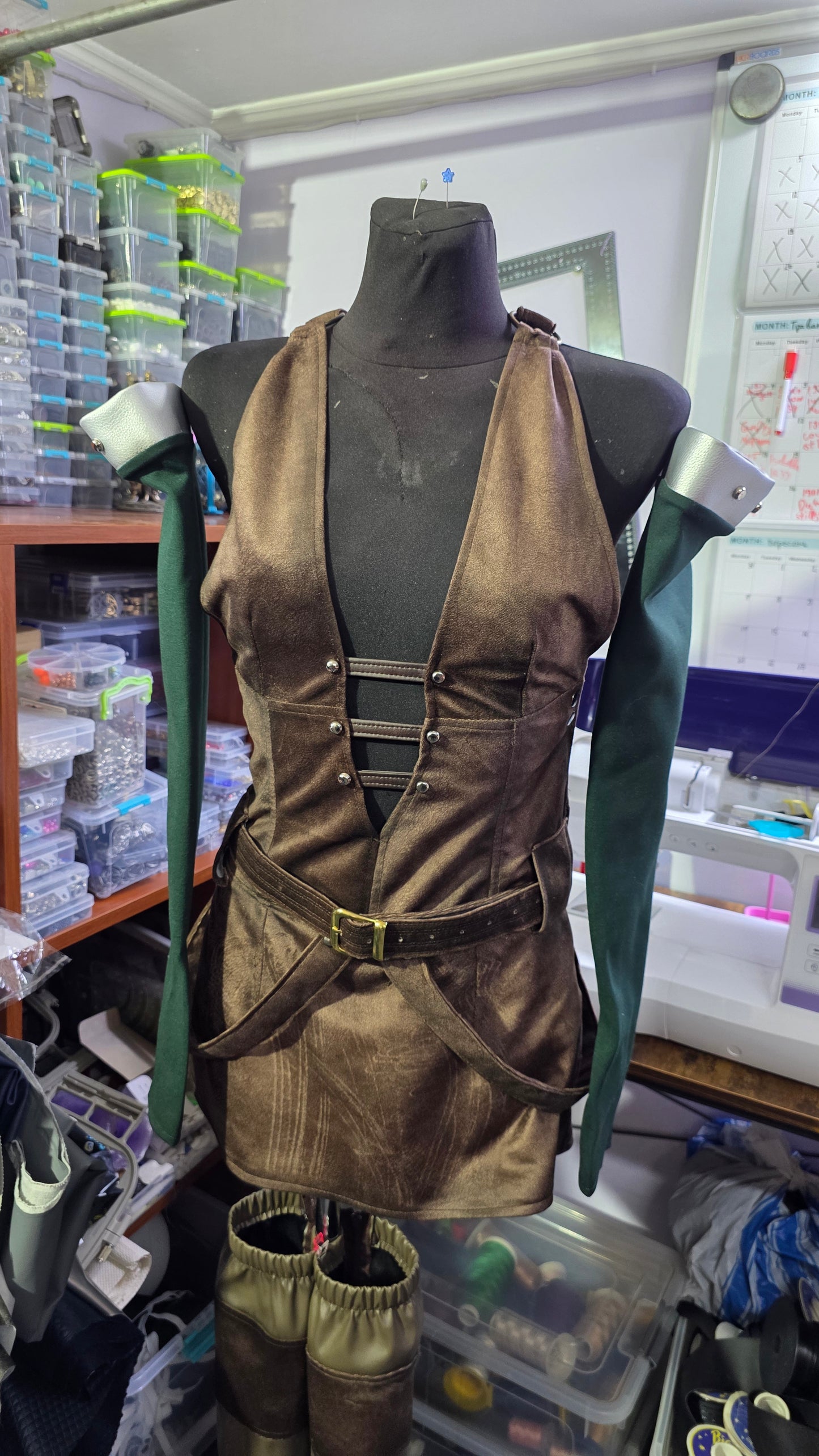 Aela the Huntress — Handcrafted Skyrim Cosplay Set
