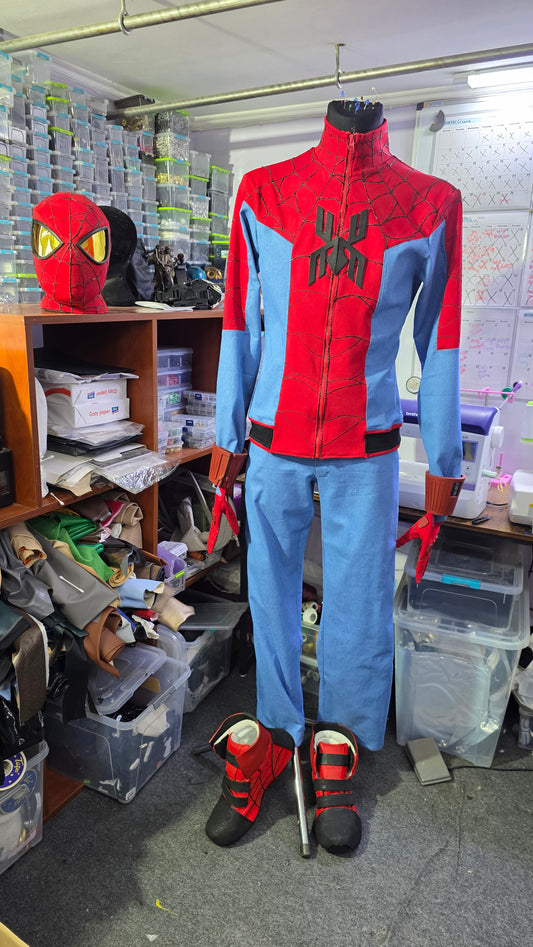 Spider outfit / spider man cosplay