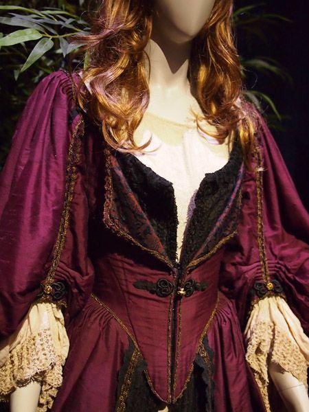 Elizabeth Swann Pirates of the Carribean cosplay dress (pre-order)