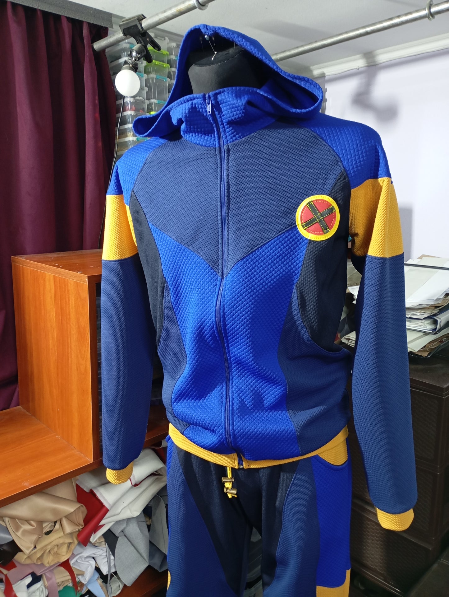 Cyclops sport costume cosplay / fitness suit