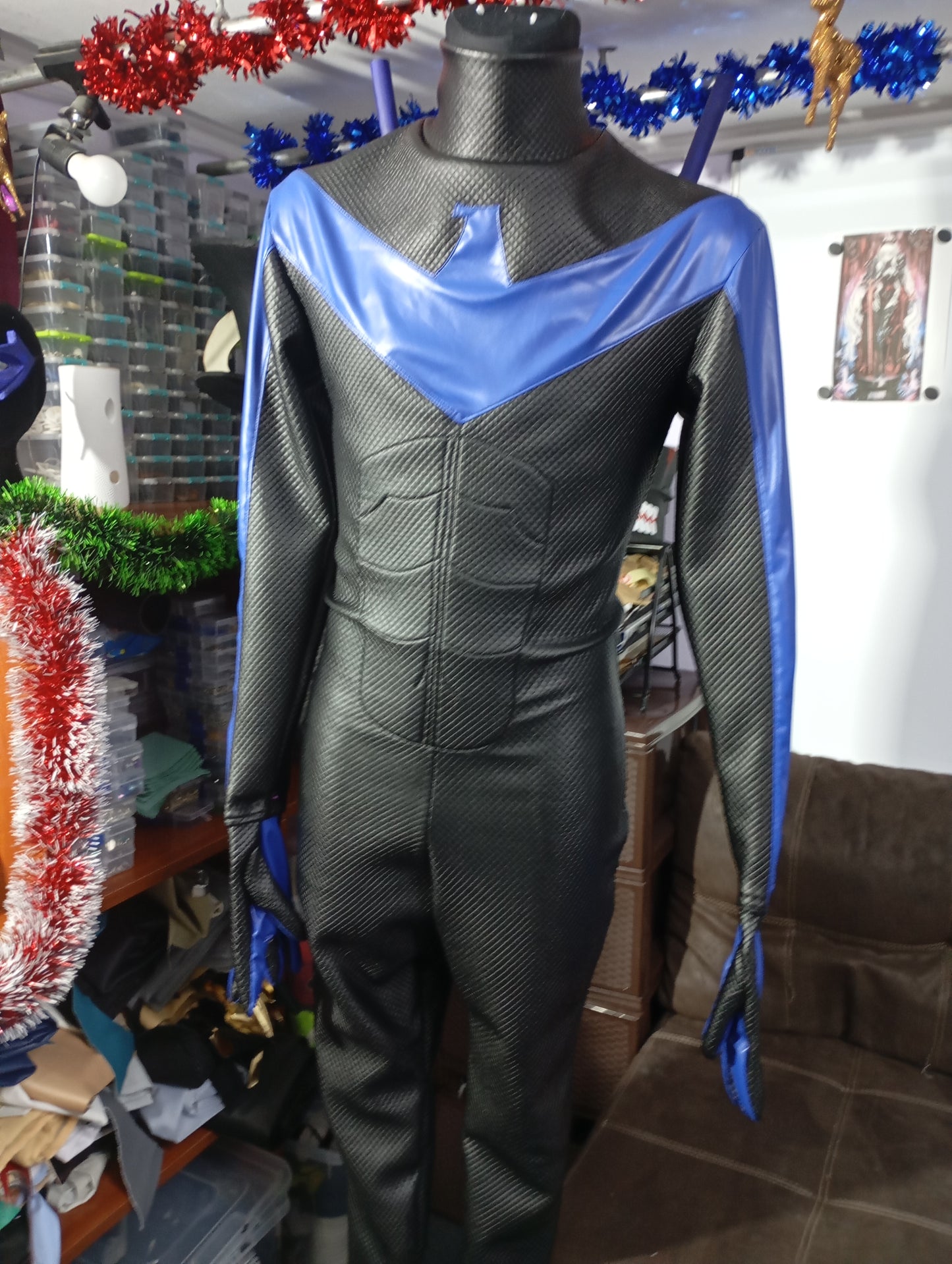 Nightwing cosplay