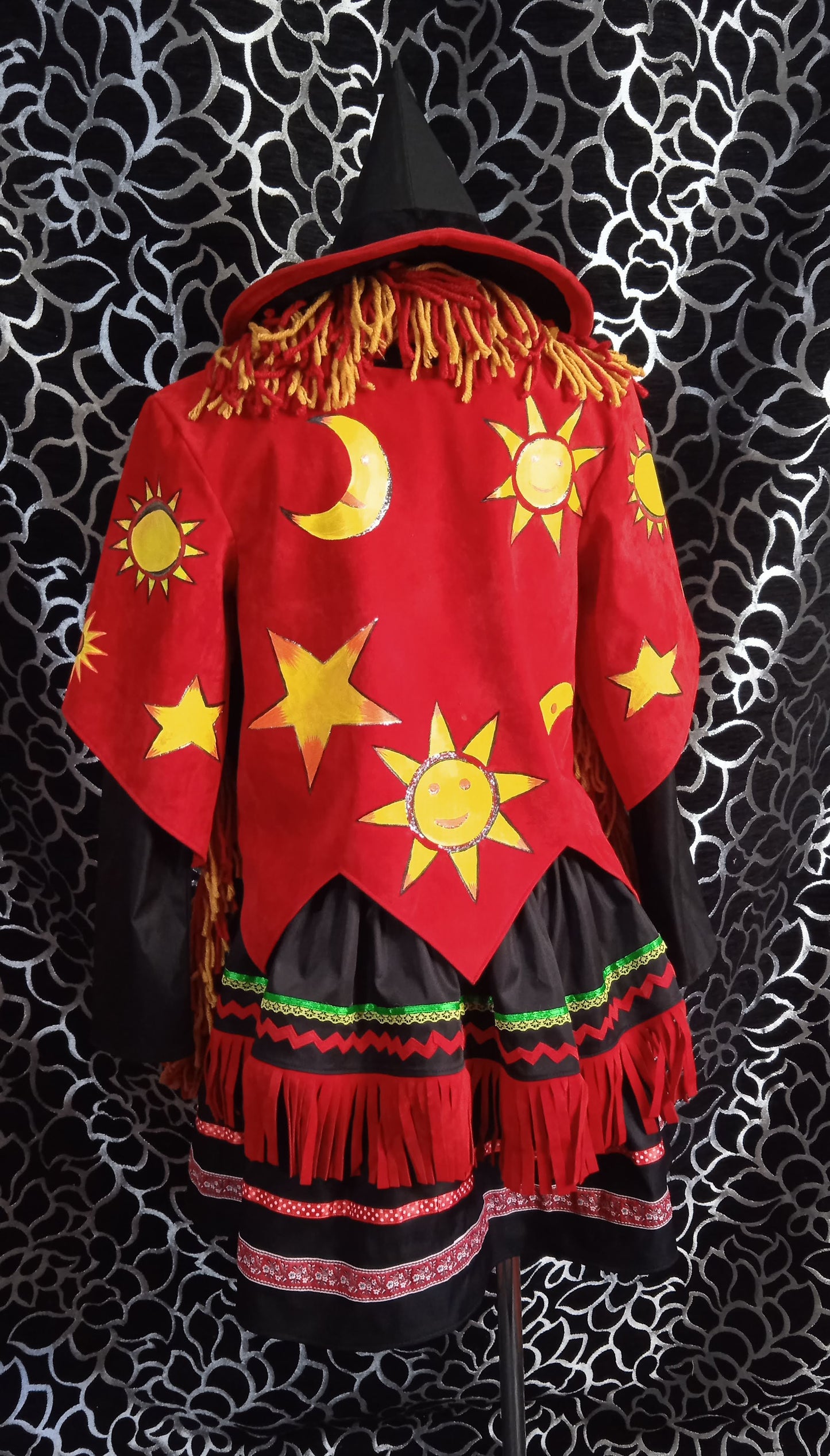 Hocus Pocus Dani Dennison cosplay outfit / cosplay dress / halloween outfit / handmade cosplay / movie cosplay / halloween dress