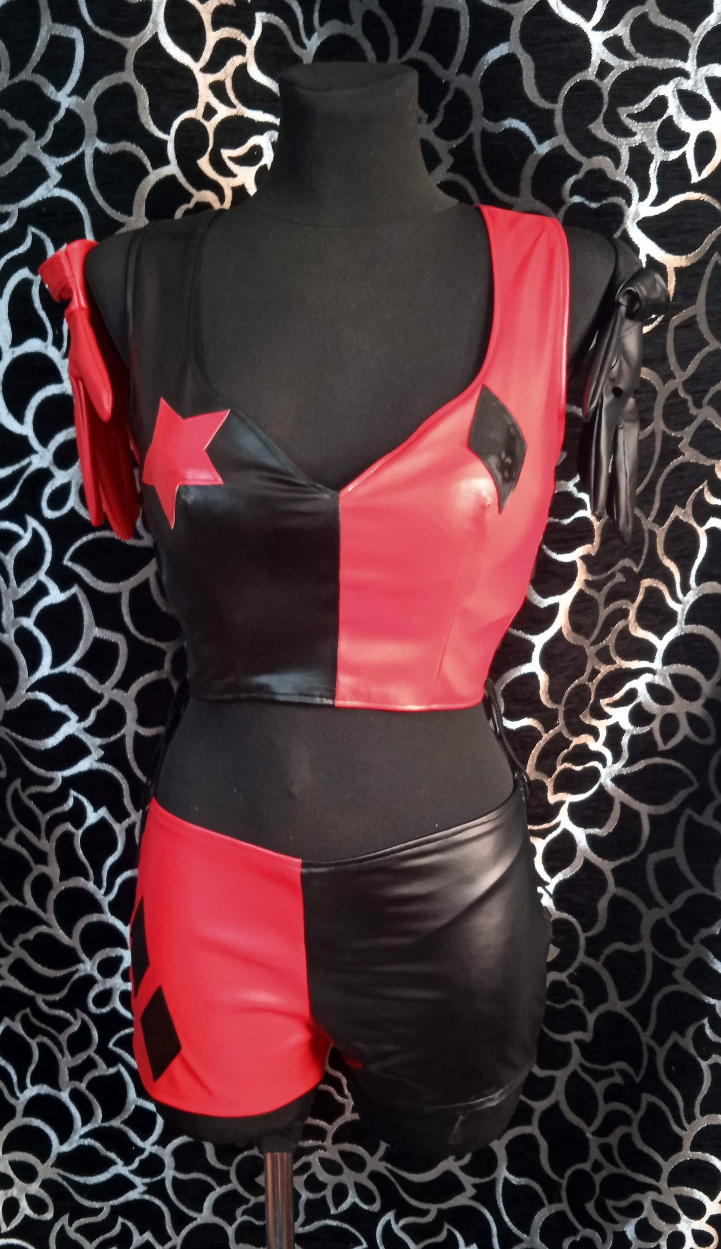 Harley Quinn Hand made leather outfit / comix outfit / super villain / Joker girlfriend cosplay