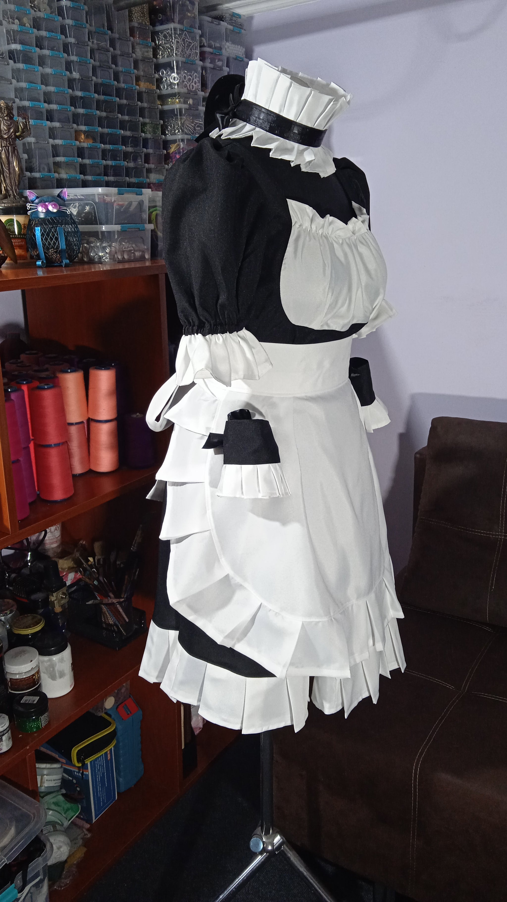 Custom made Maid dress / hand made / maid cosplay / black