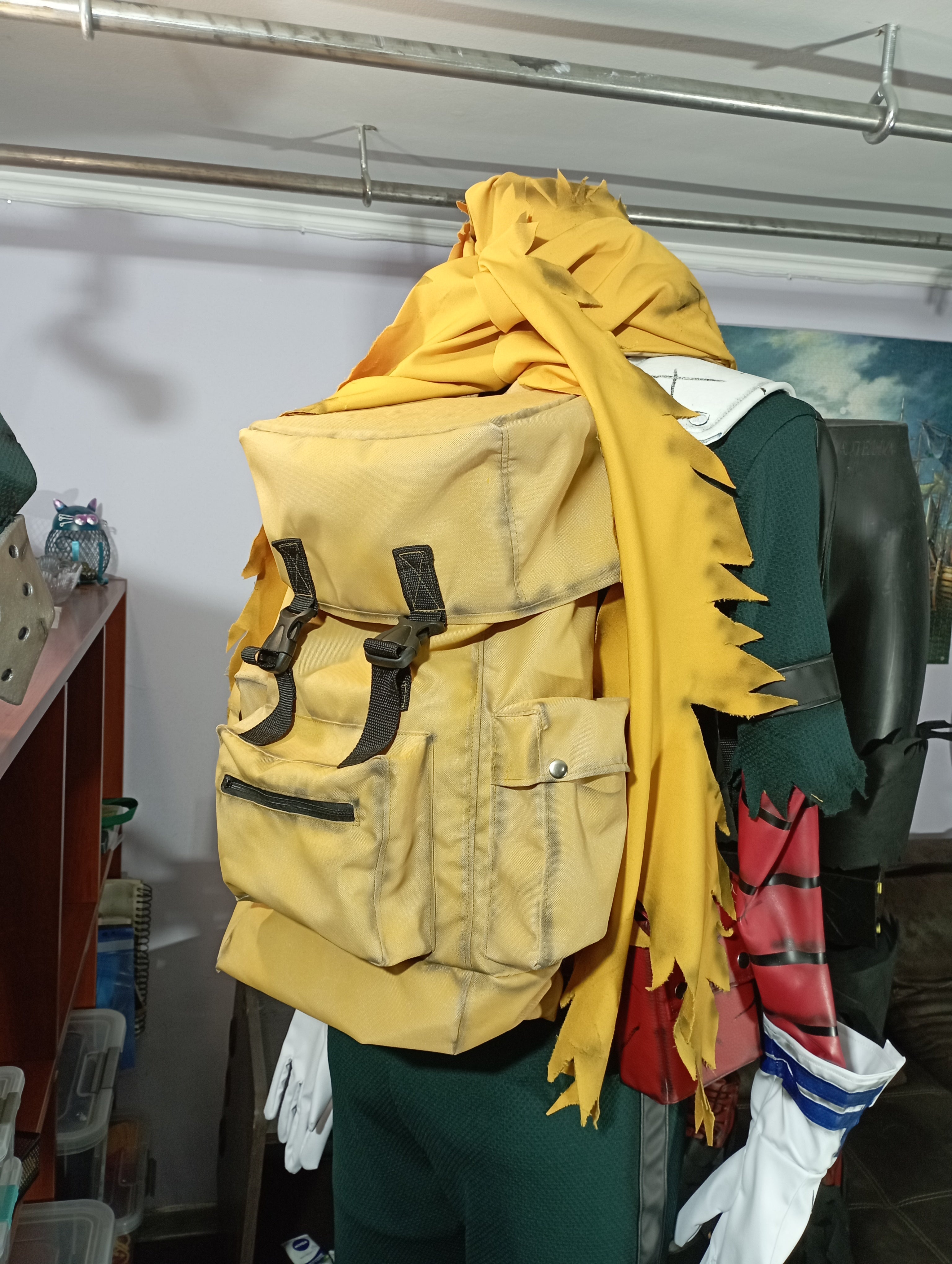 Deku's yellow outlet backpack