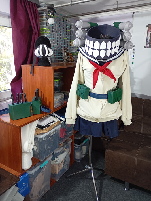 Toga Himiko cosplay outfit female version