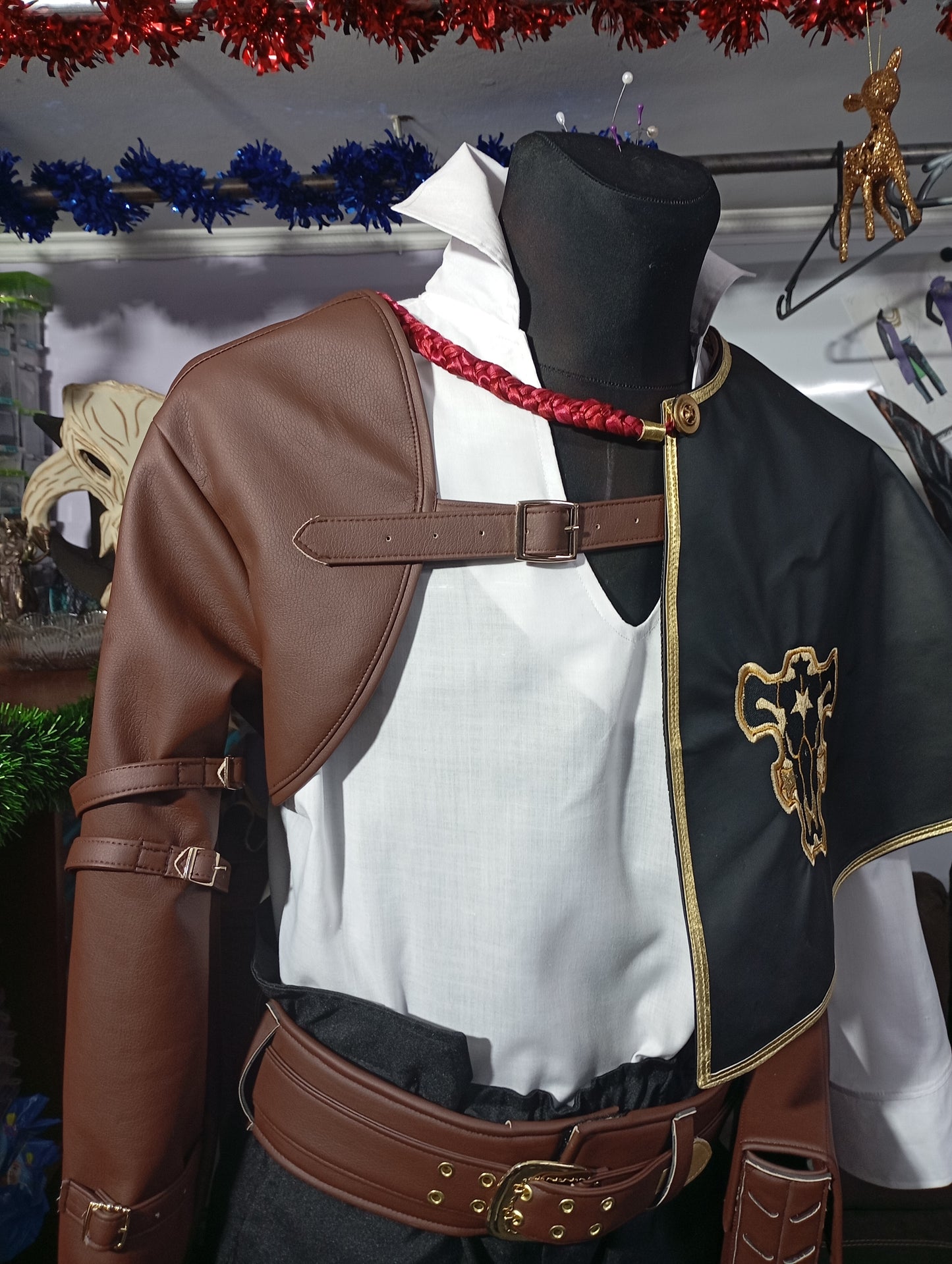 Asta Black clover cosplay costume