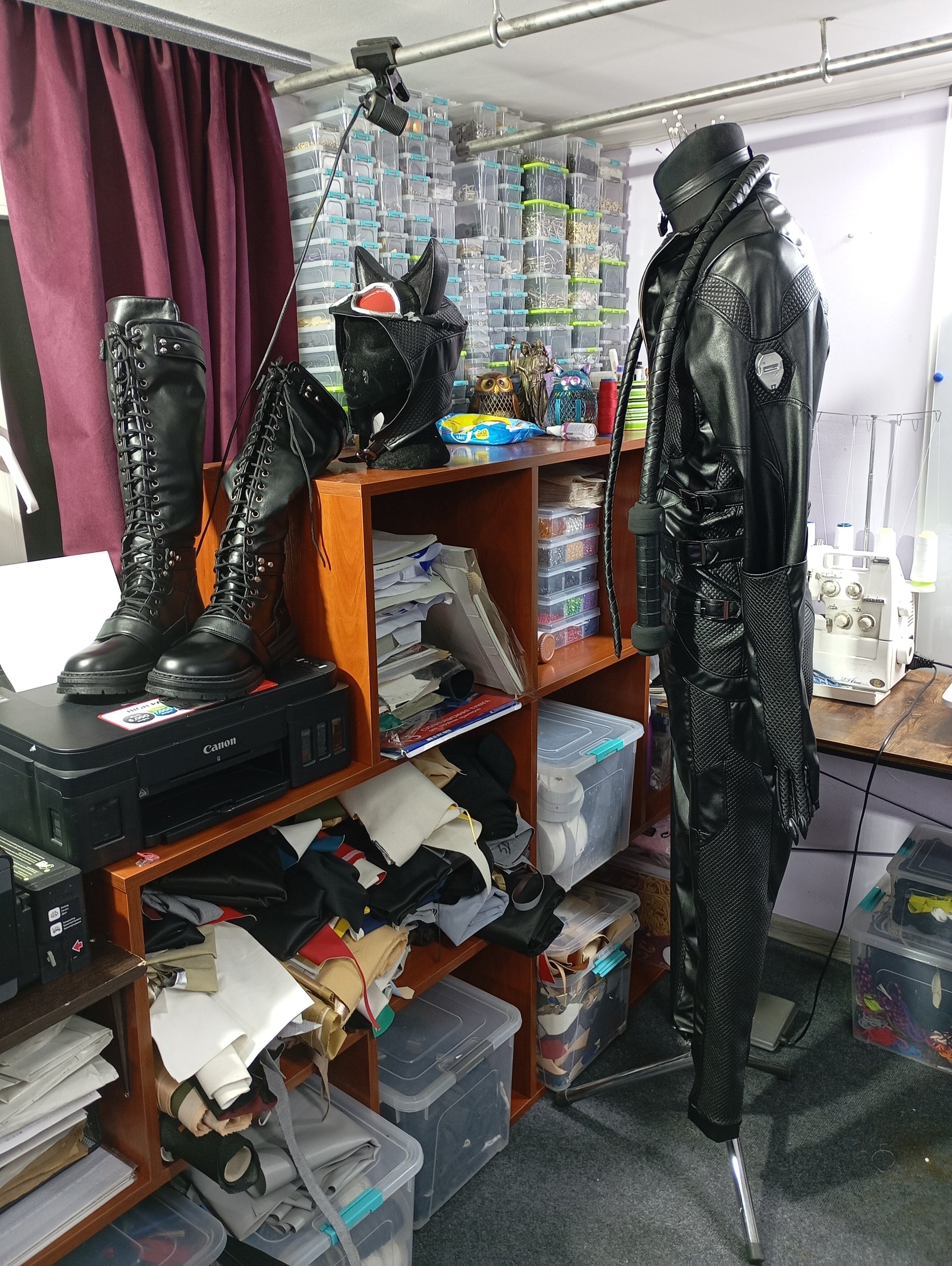 Catwoman custom cosplay Archam city male version
