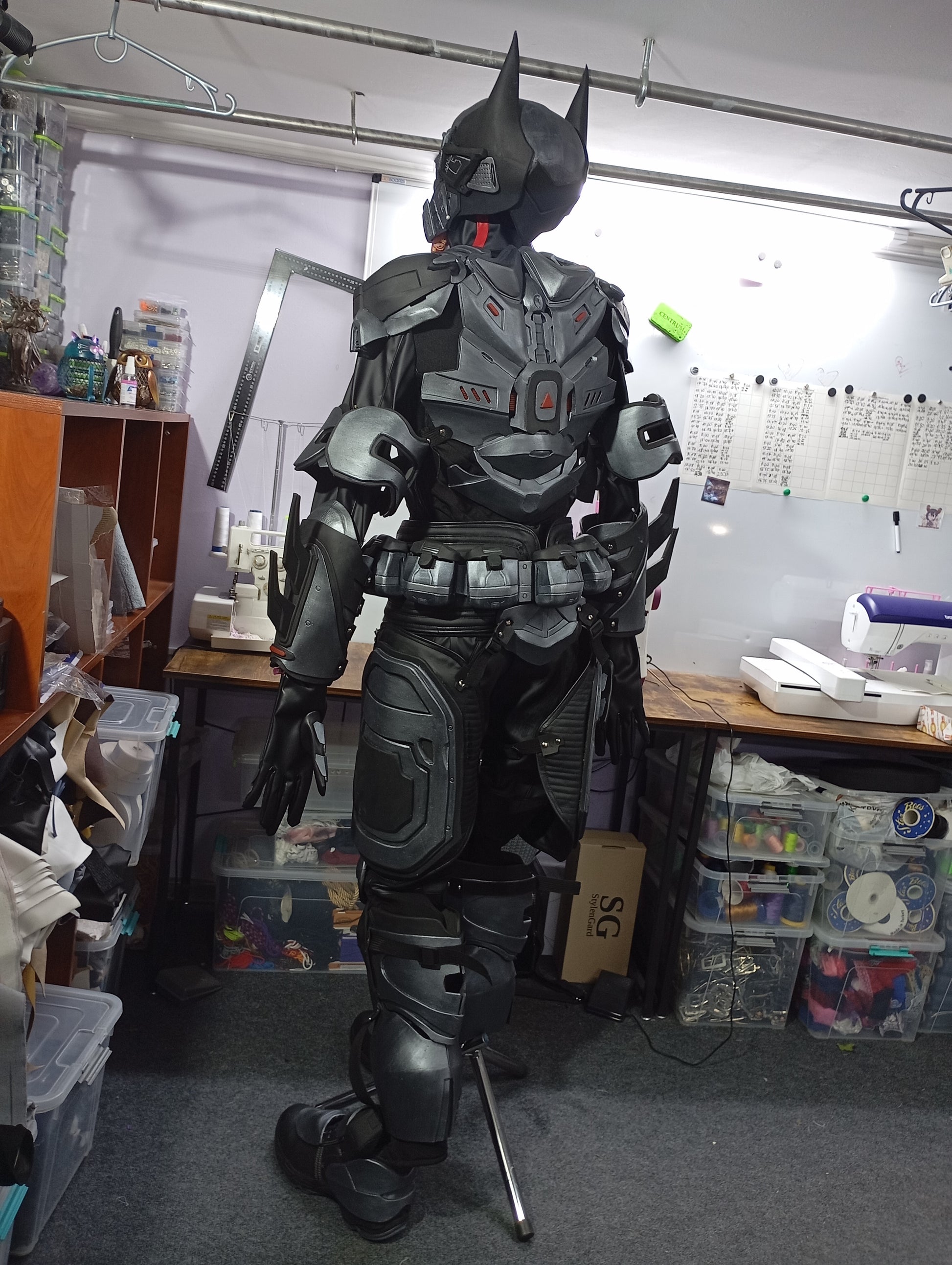 batman beyond cosplay on a motorcycle helmet Batman Beyond (Arkham Knight) custom cosplay – GNG Cosplay